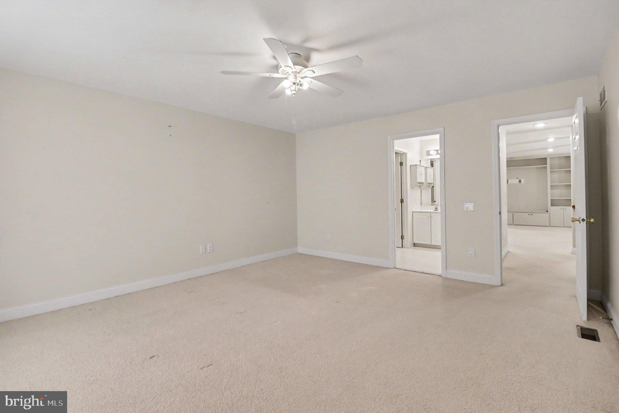 BLUE BELL CC - Residential
