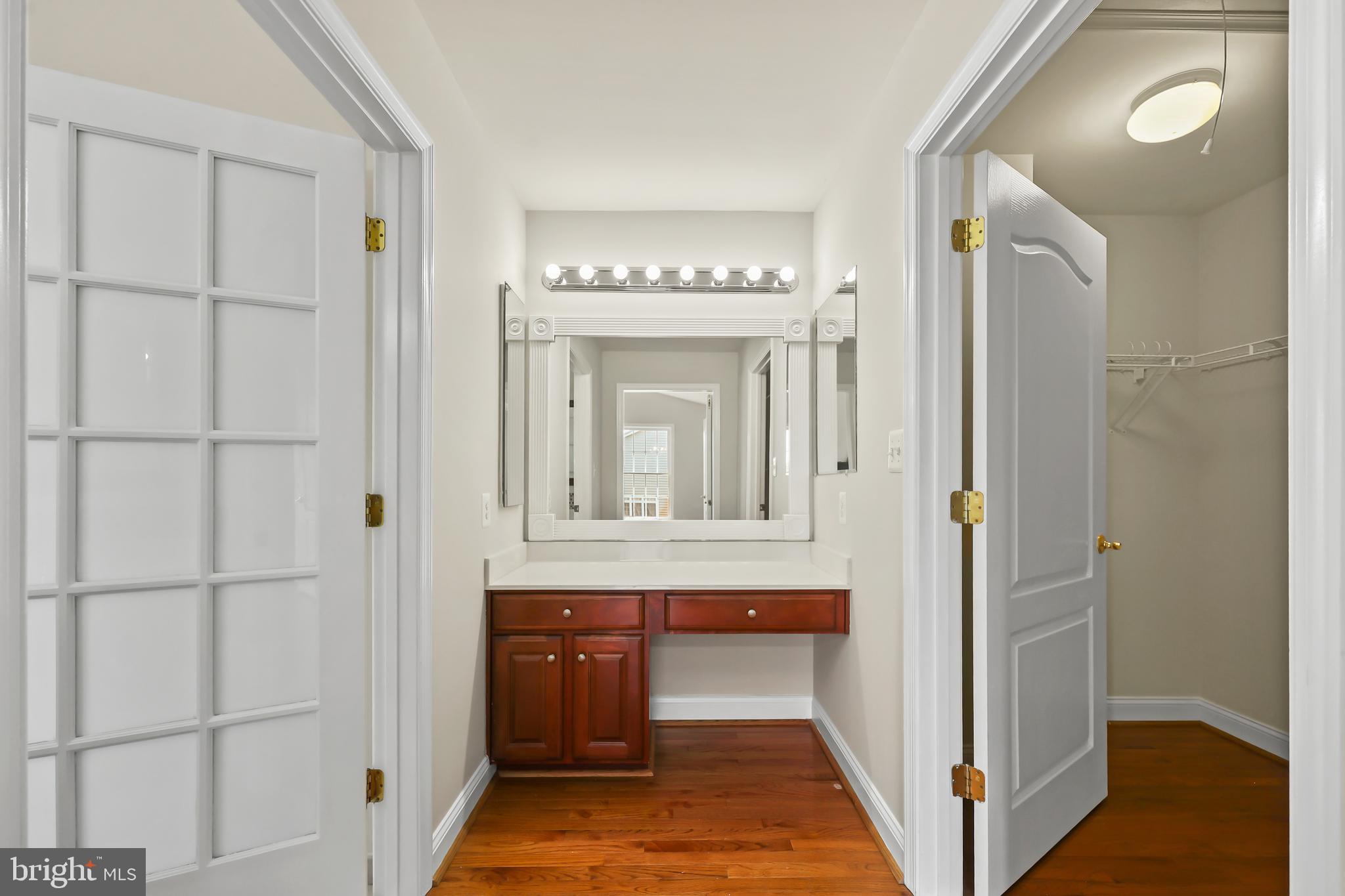 BRADDOCK CORNER - Residential