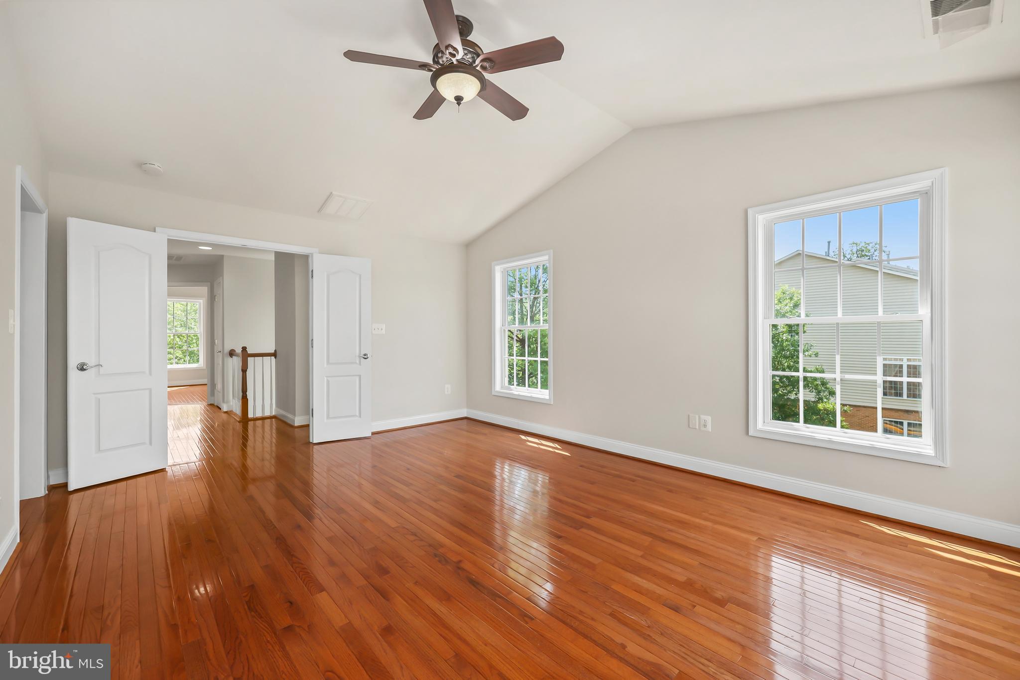 BRADDOCK CORNER - Residential