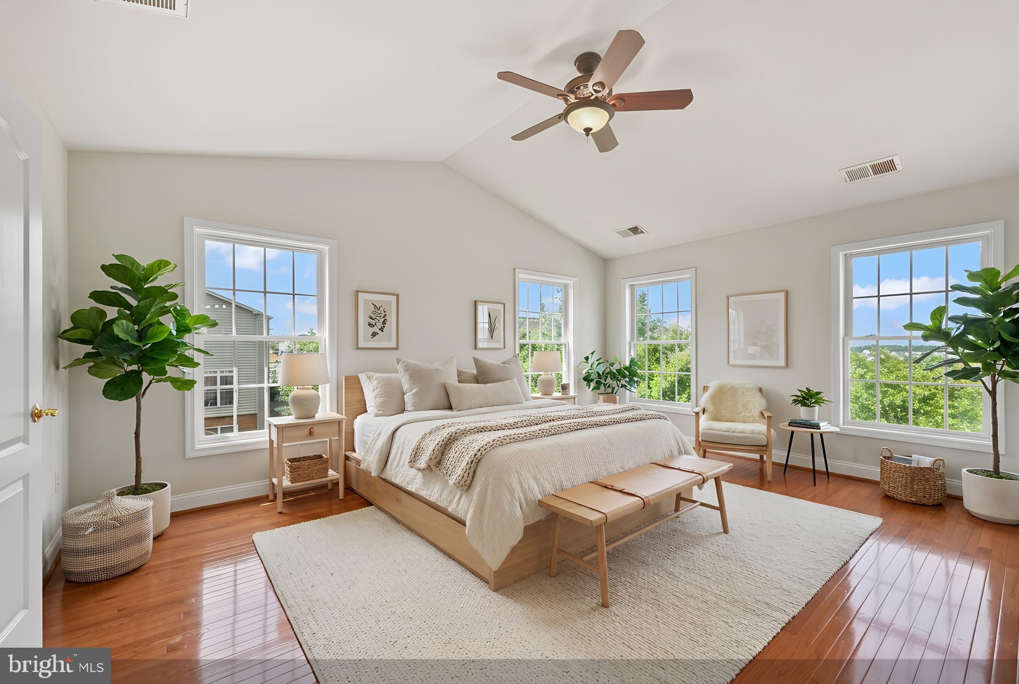 BRADDOCK CORNER - Residential