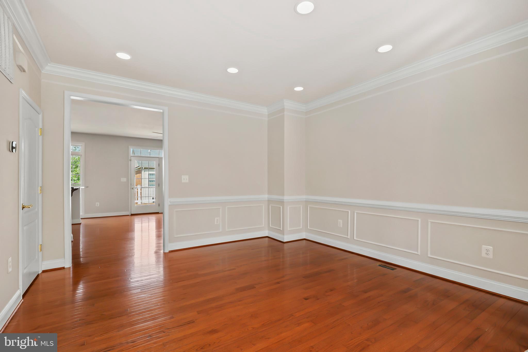 BRADDOCK CORNER - Residential