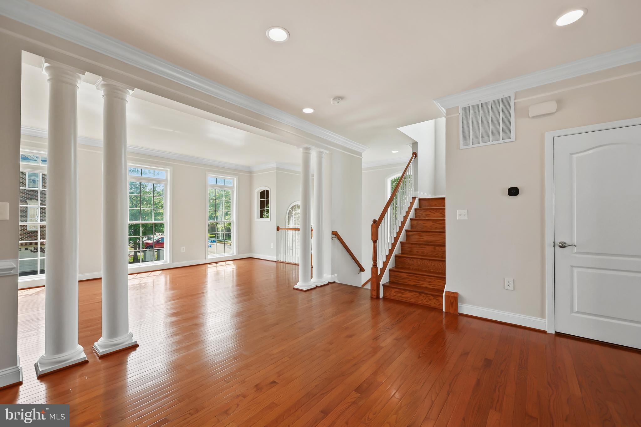 BRADDOCK CORNER - Residential