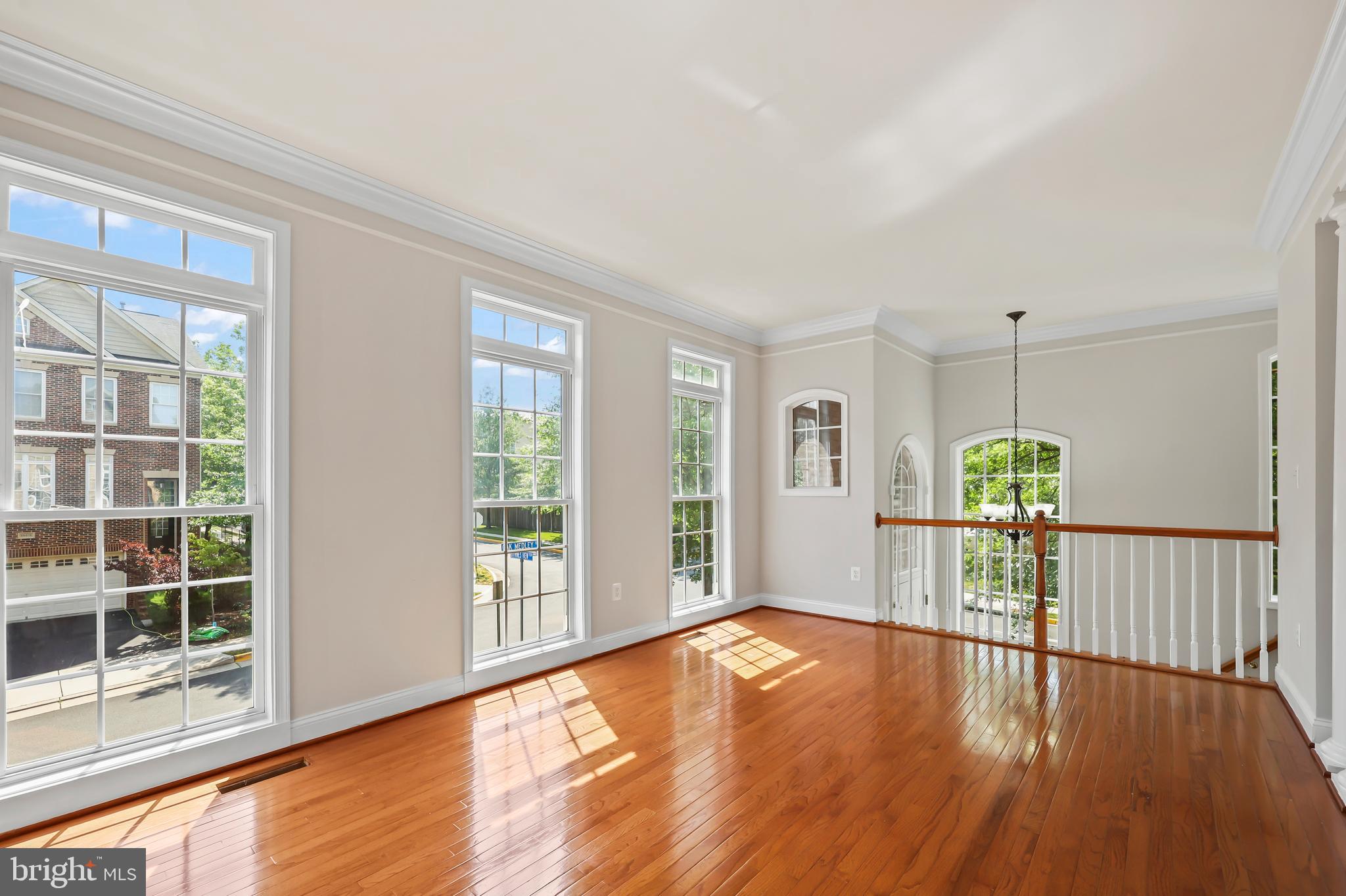 BRADDOCK CORNER - Residential