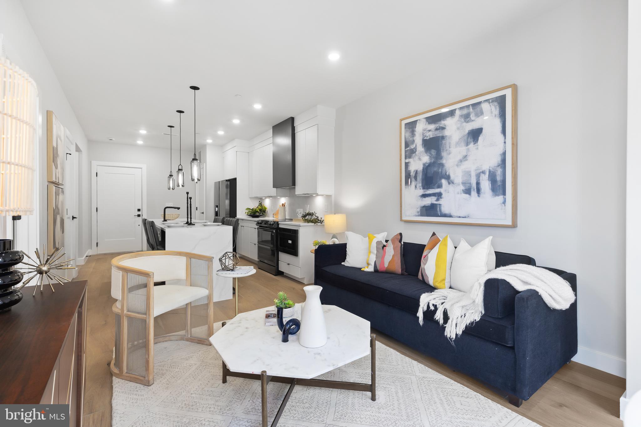 LOGAN/SHAW - Residential