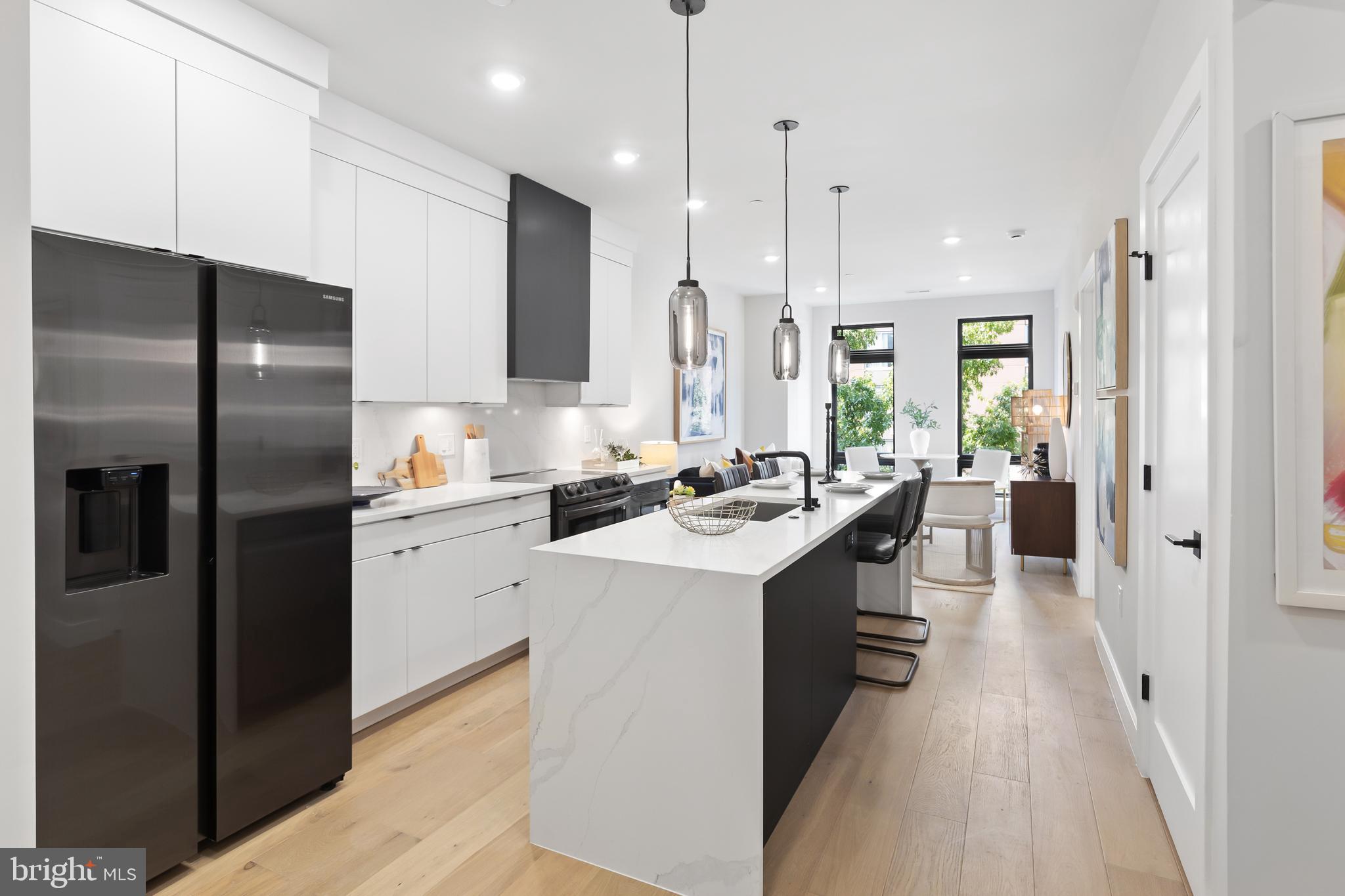 LOGAN/SHAW - Residential