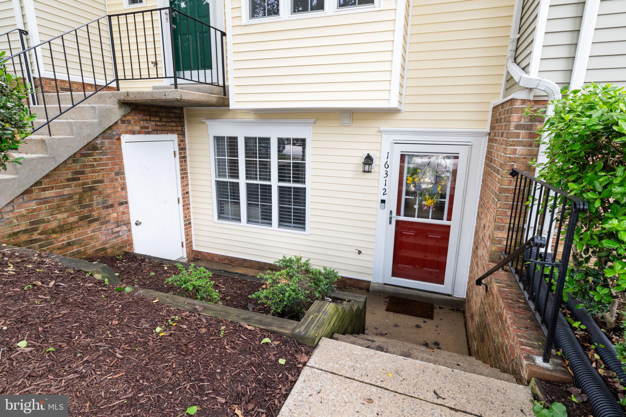 STOCKBRIDGE - Residential