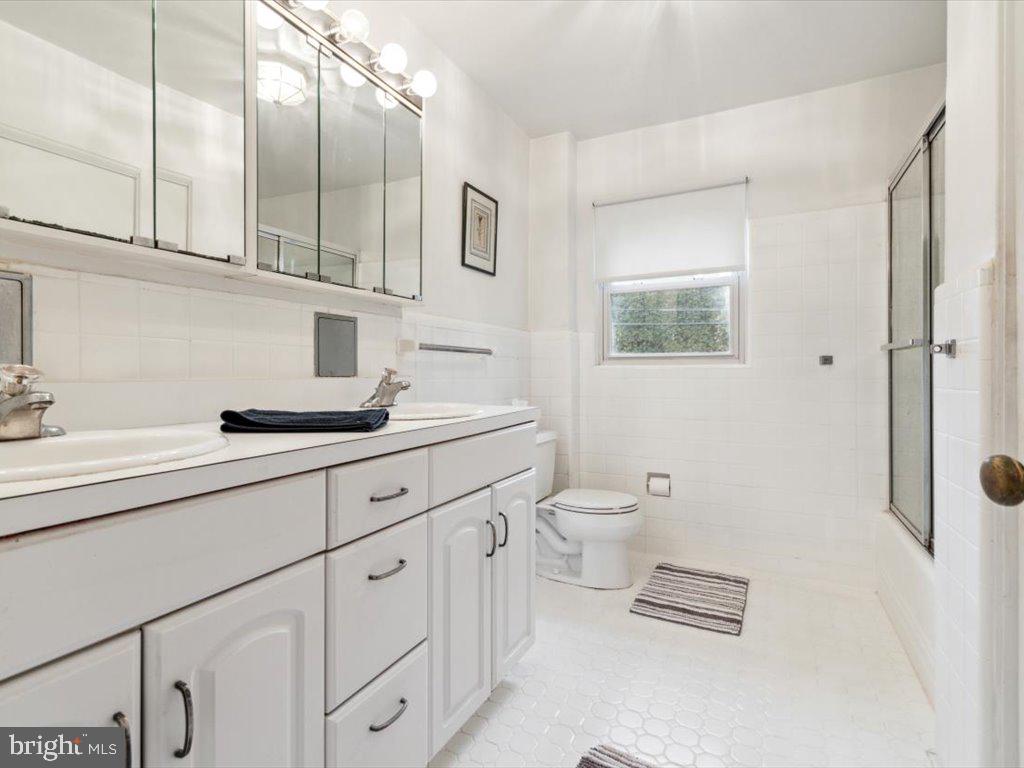 MELROSE PARK - Residential