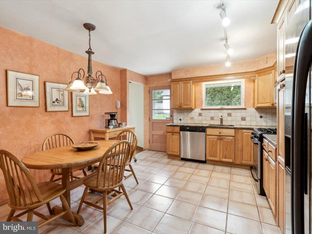 MELROSE PARK - Residential