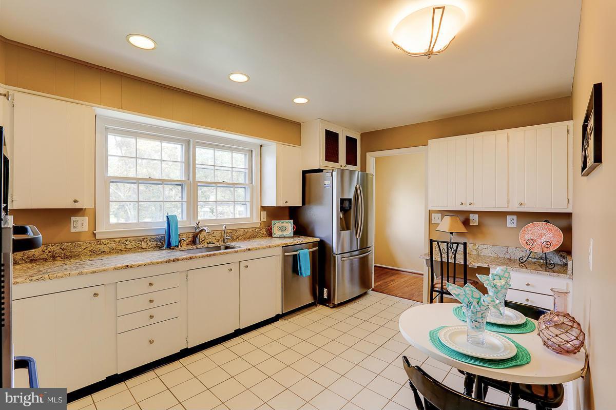 CHARTLEY NORTH - Residential