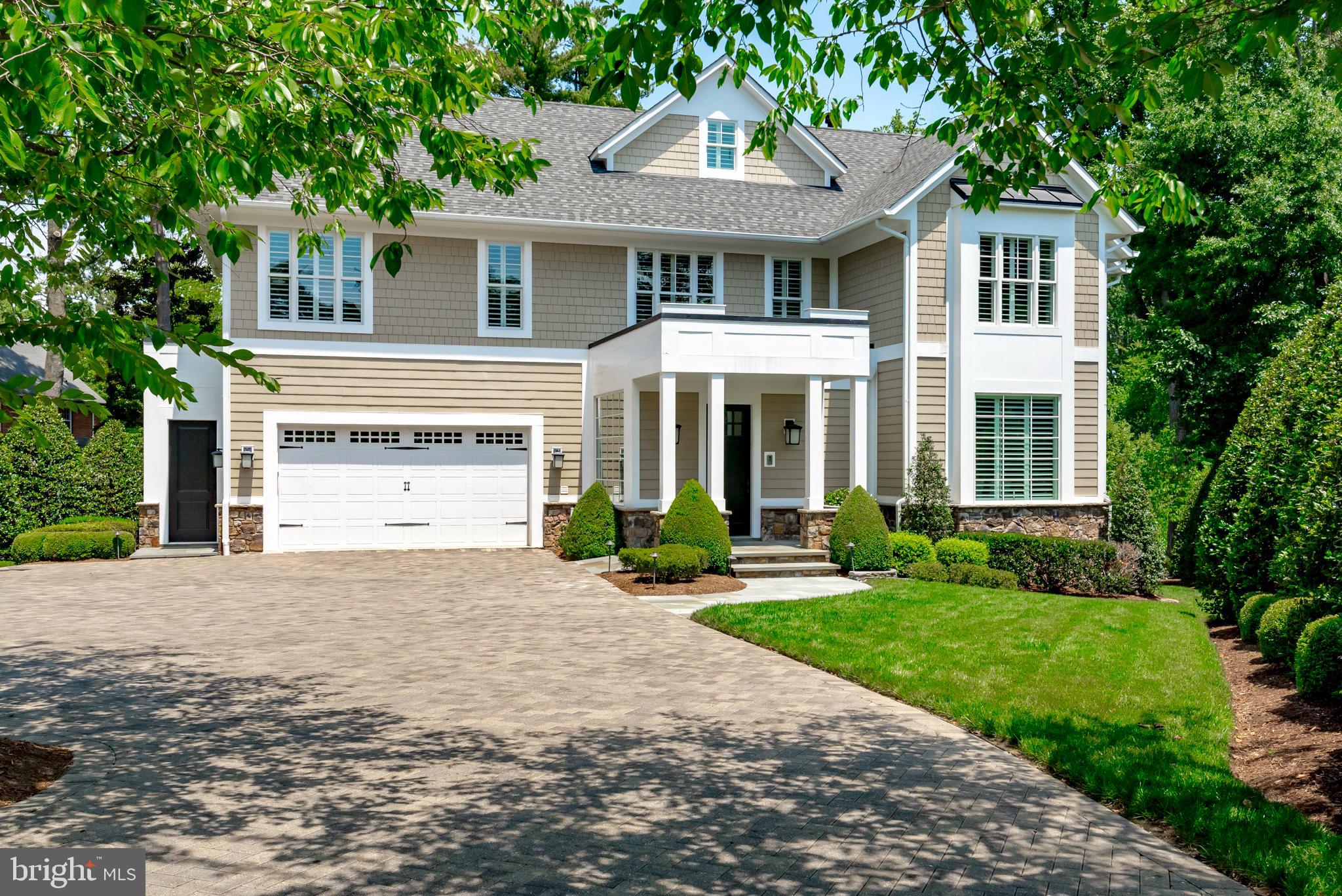 WARDOUR - Residential