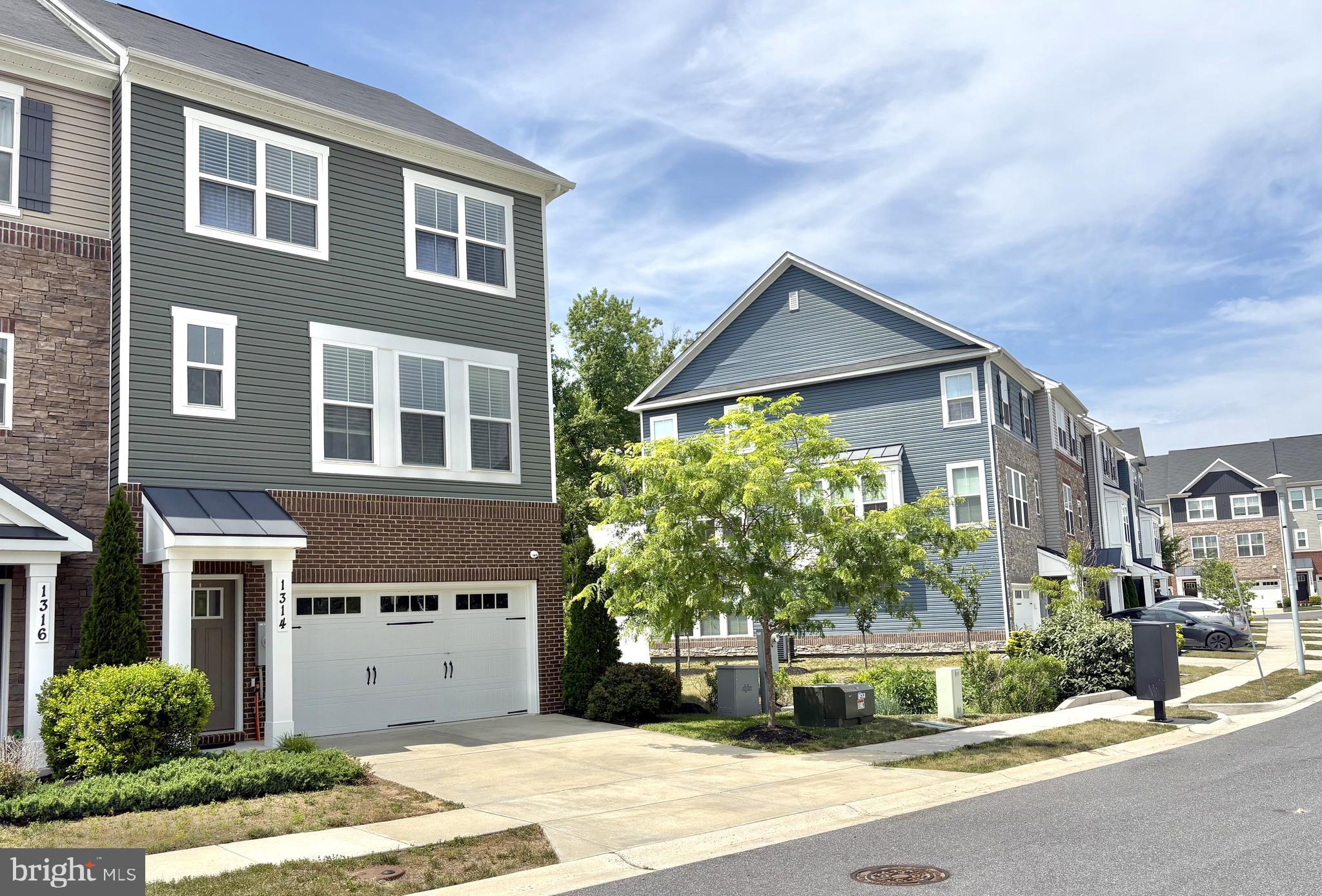 RIVERWALK AT CROFTON - Residential