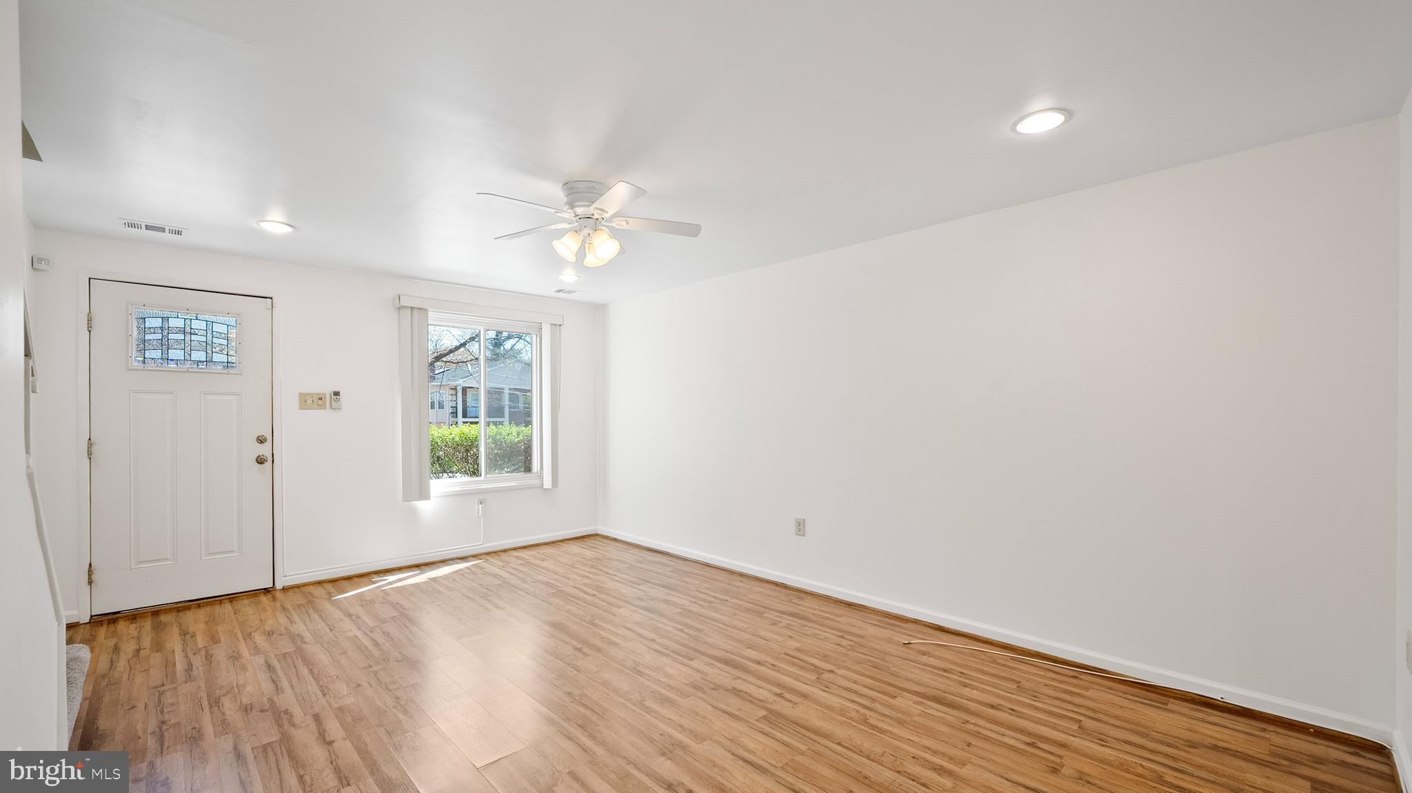 CHESTNUT HILLS - Residential
