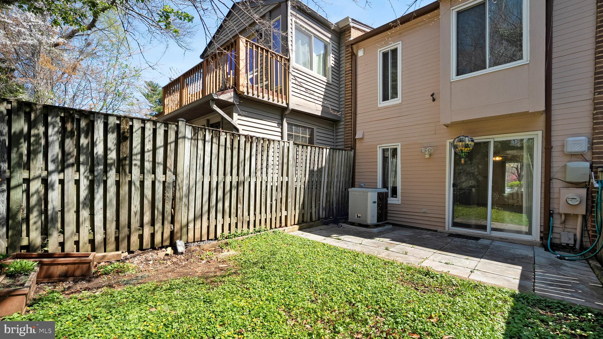 CHESTNUT HILLS - Residential