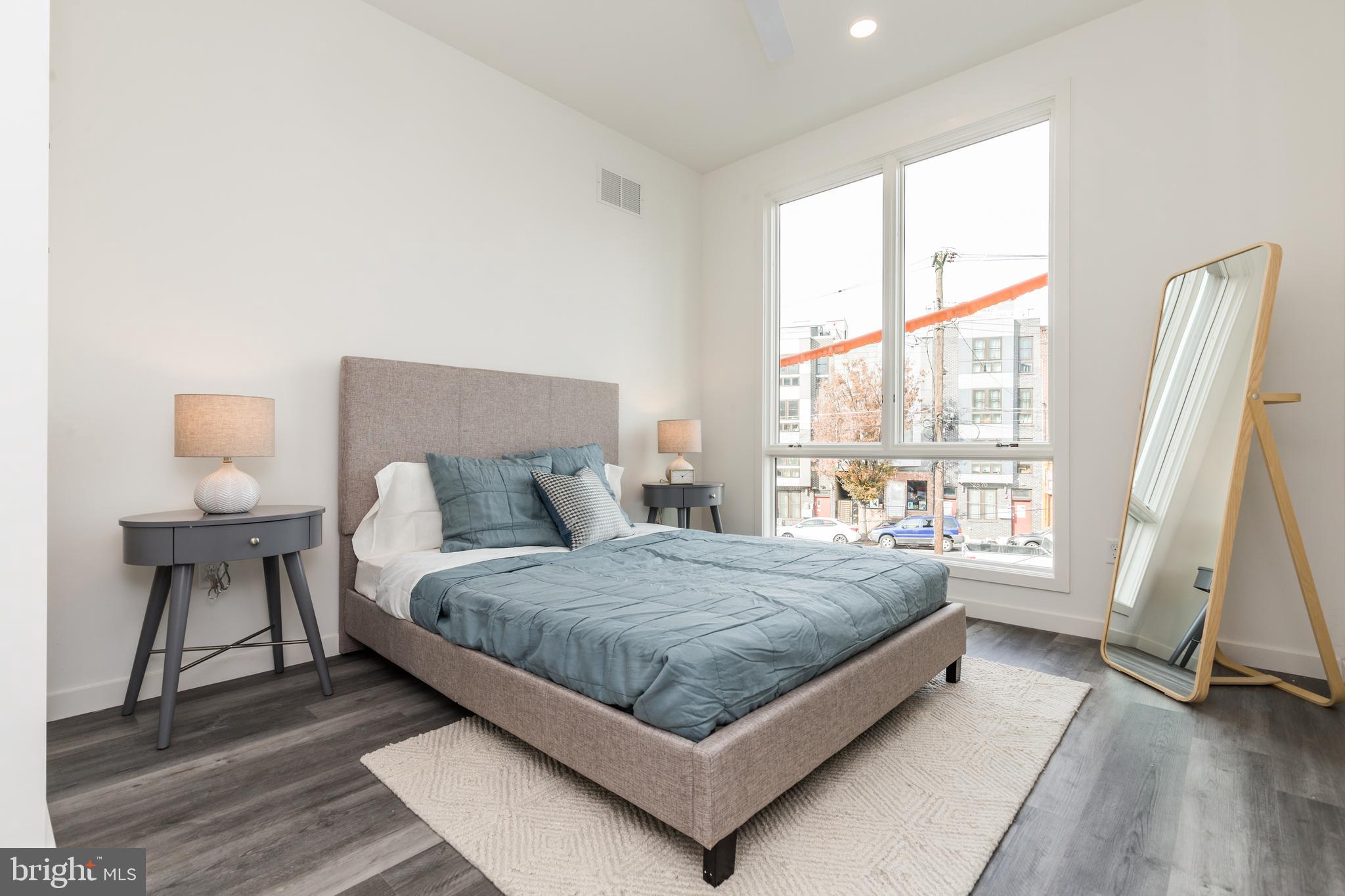 KENSINGTON - Residential Lease