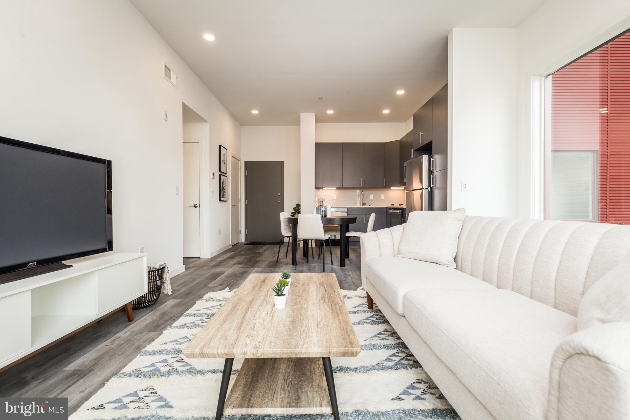 KENSINGTON - Residential Lease