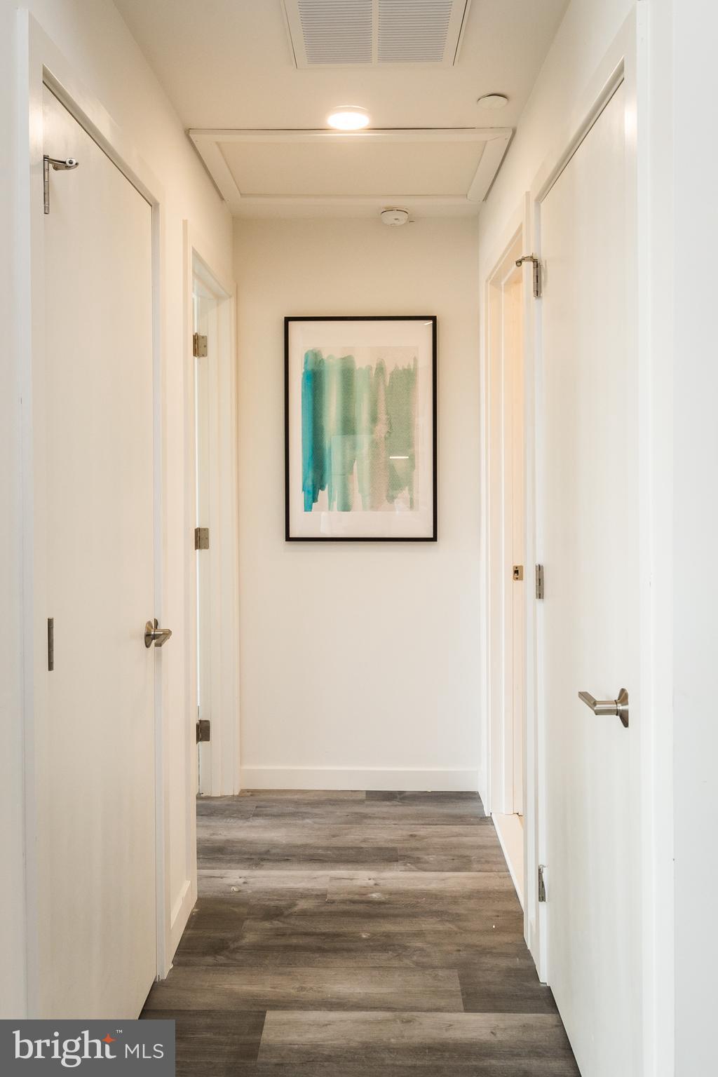 KENSINGTON - Residential Lease