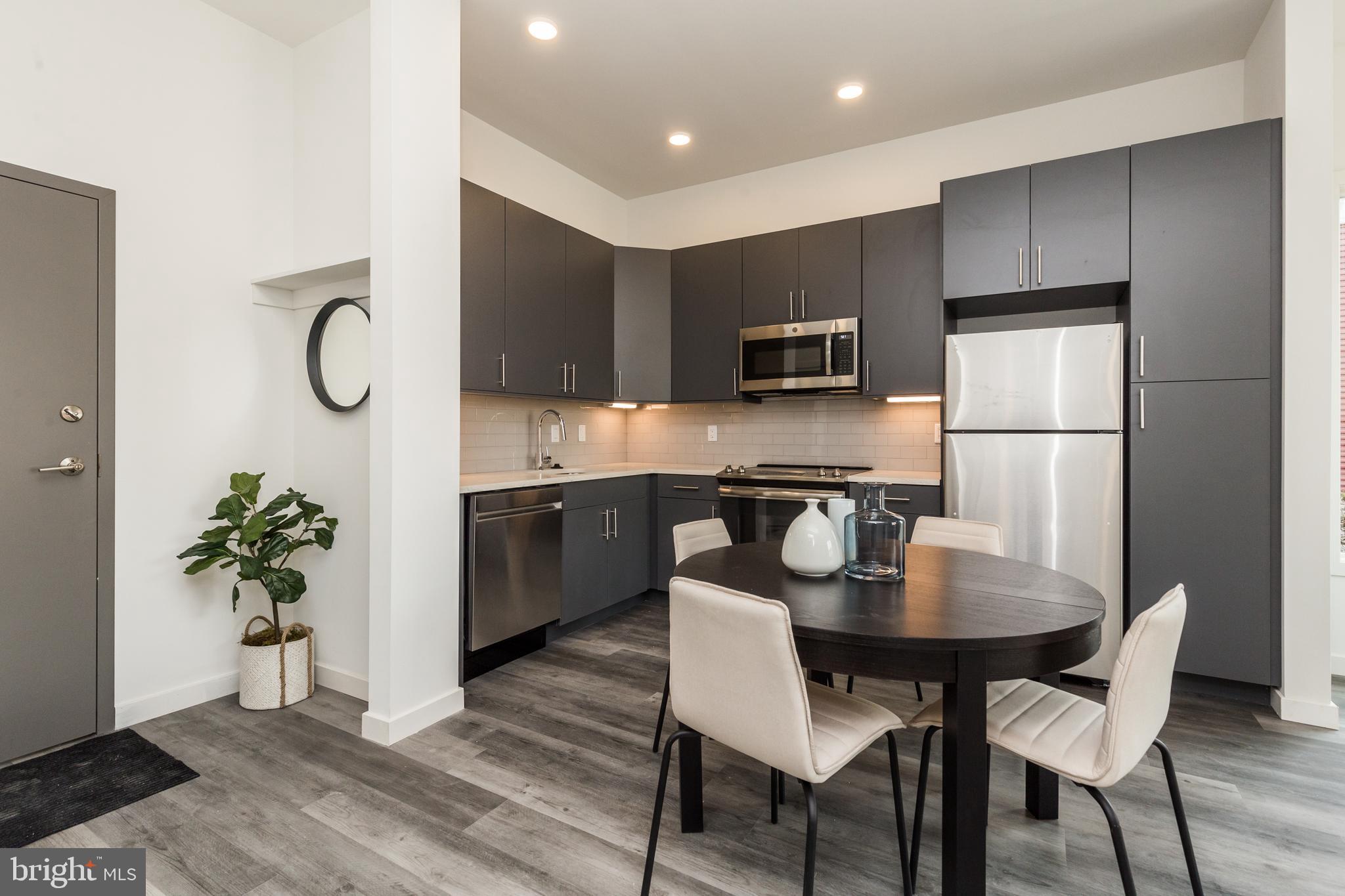 KENSINGTON - Residential Lease