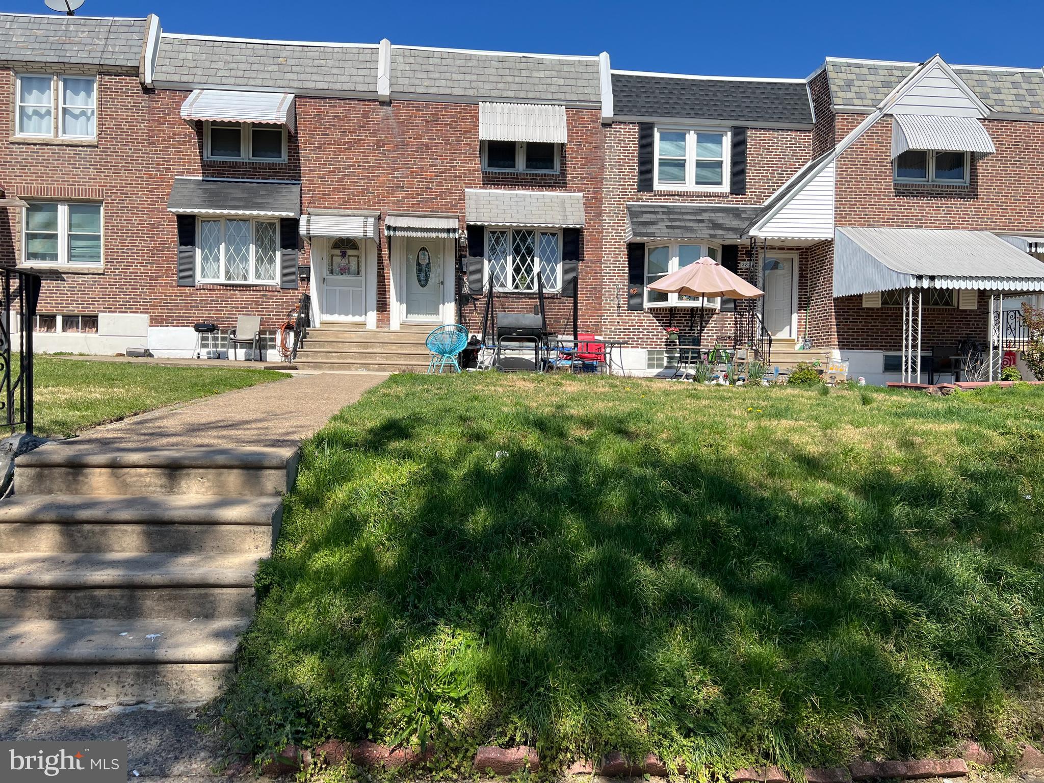 Well maintenance three- bedroom home in Mayfair neighborhood.  One full bathroom in second floor. Hardwood floor in the living room and dining room. The living room has a large bay window. Nice kitchen with tile floor. Finished basement with laundry room and exit to rear driveway. Beautiful long front yard is perfect for summer outdoor activity.