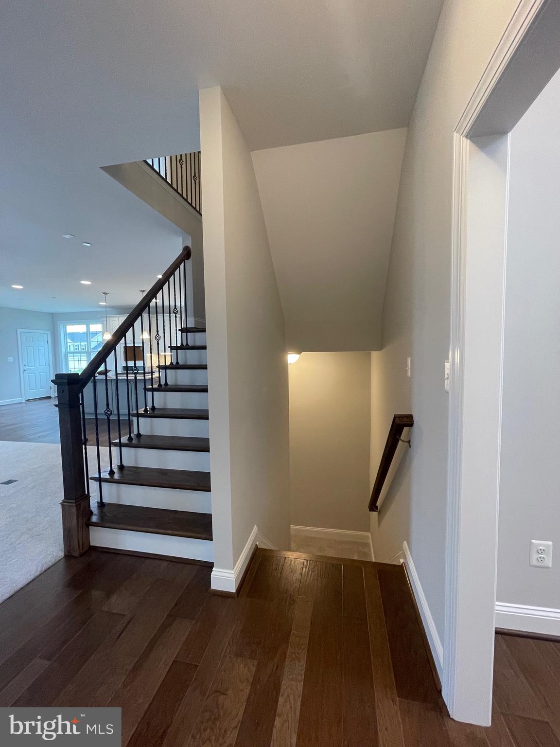 MEADOWS AT TOWN RUN II - Residential