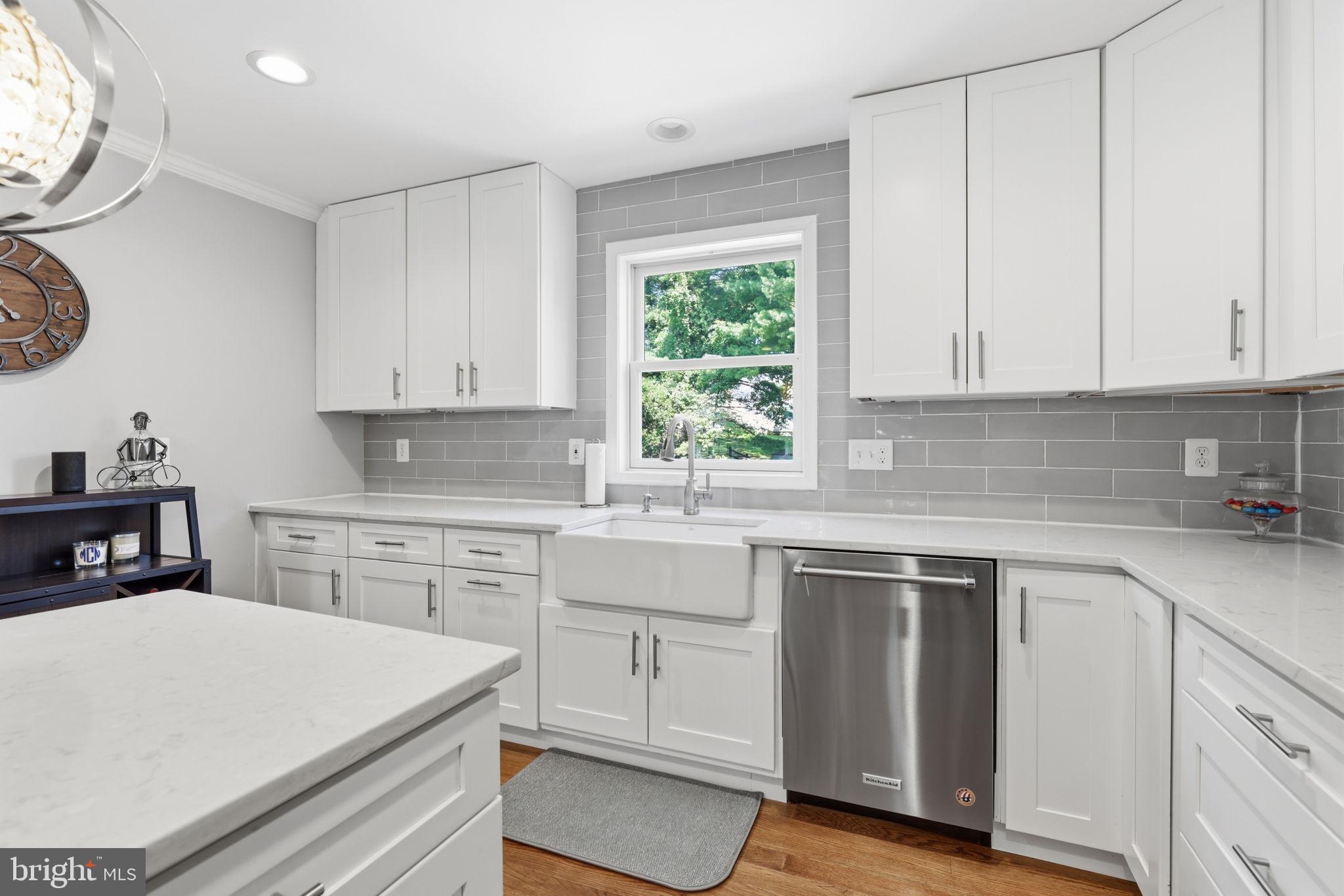MILLS FARM - Residential