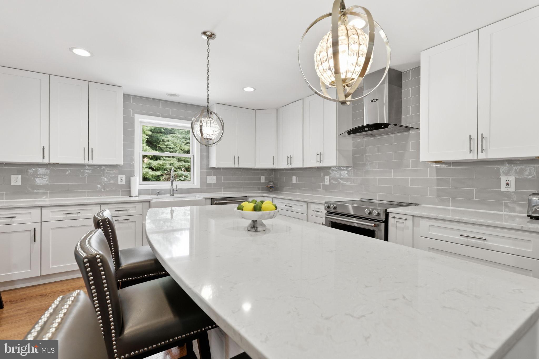 MILLS FARM - Residential