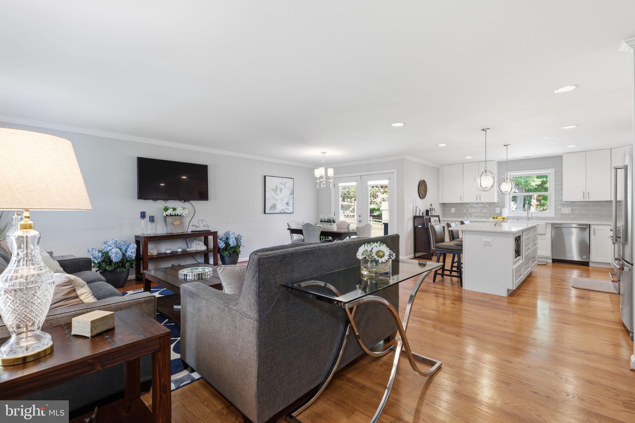 MILLS FARM - Residential