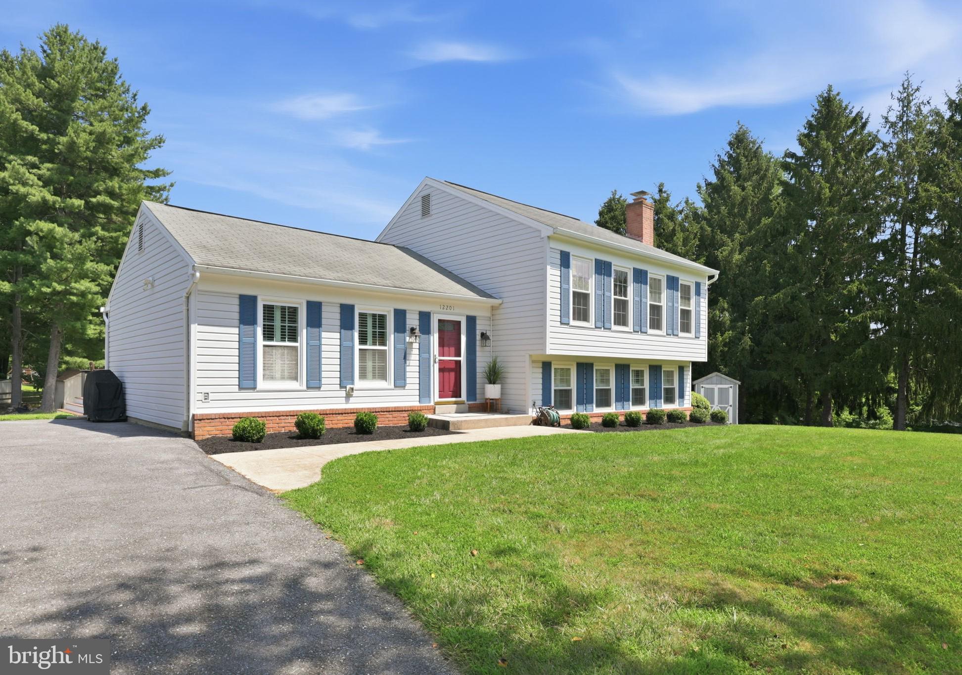 MILLS FARM - Residential