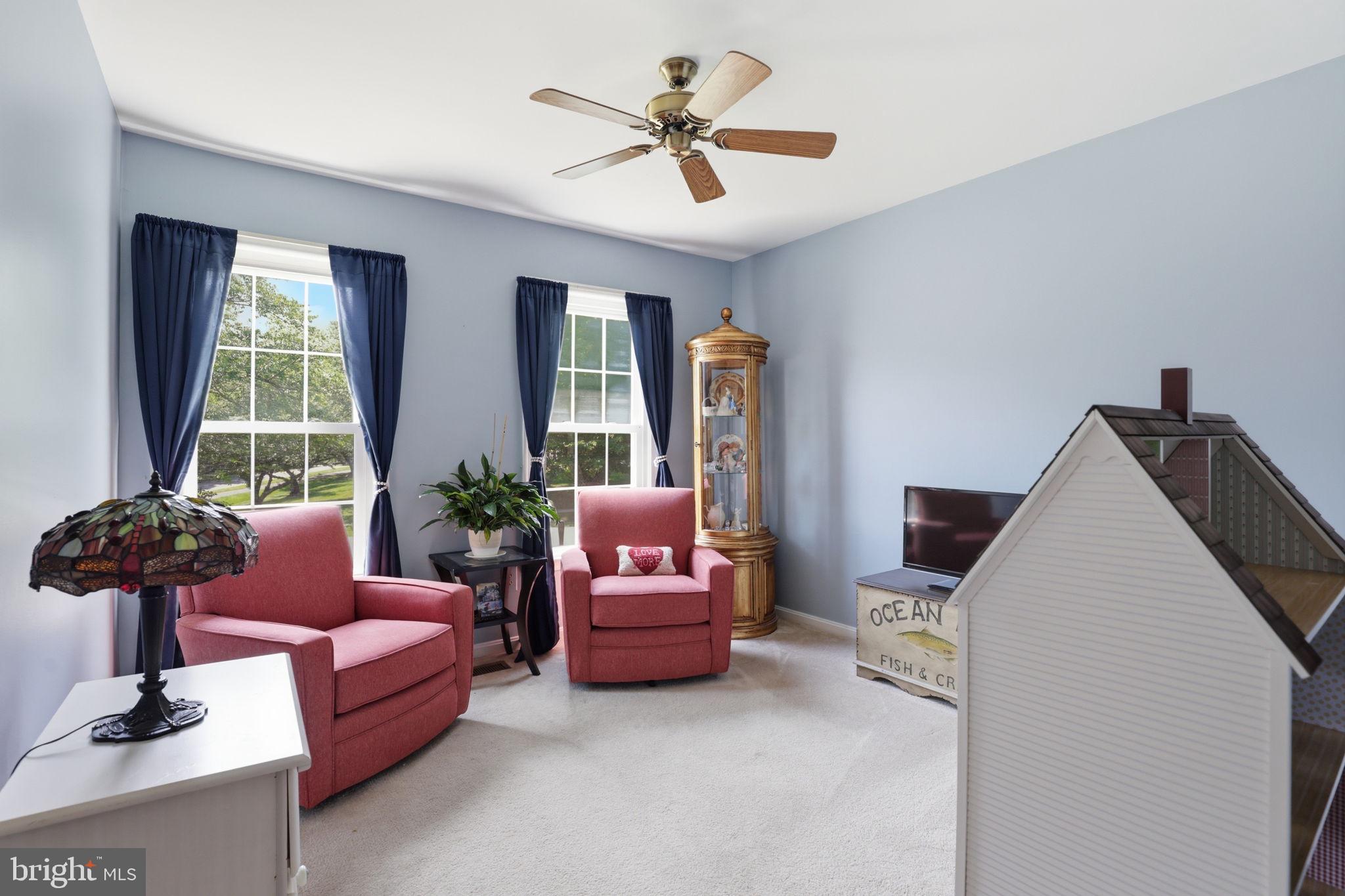 MILLS FARM - Residential