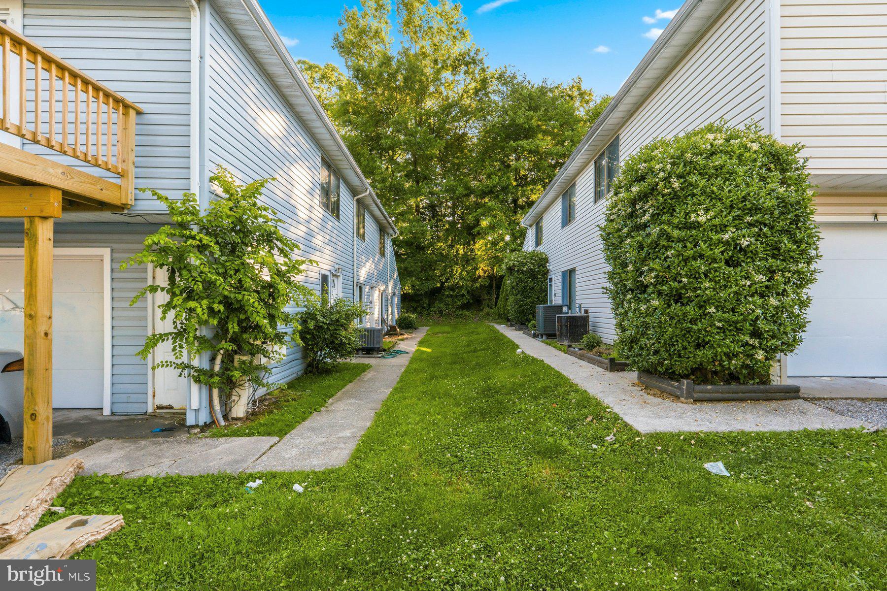 SUNRISE CONDOMINIUMS - Residential