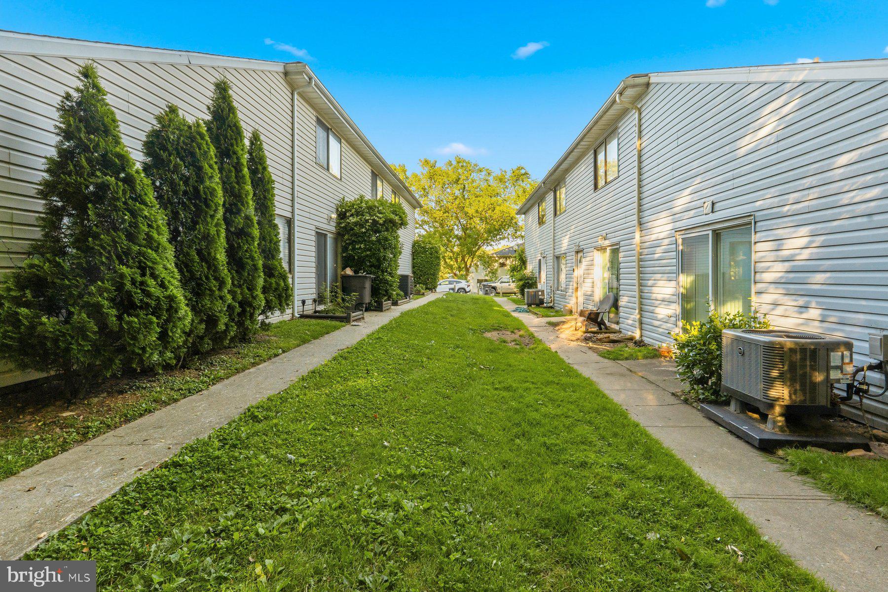 SUNRISE CONDOMINIUMS - Residential