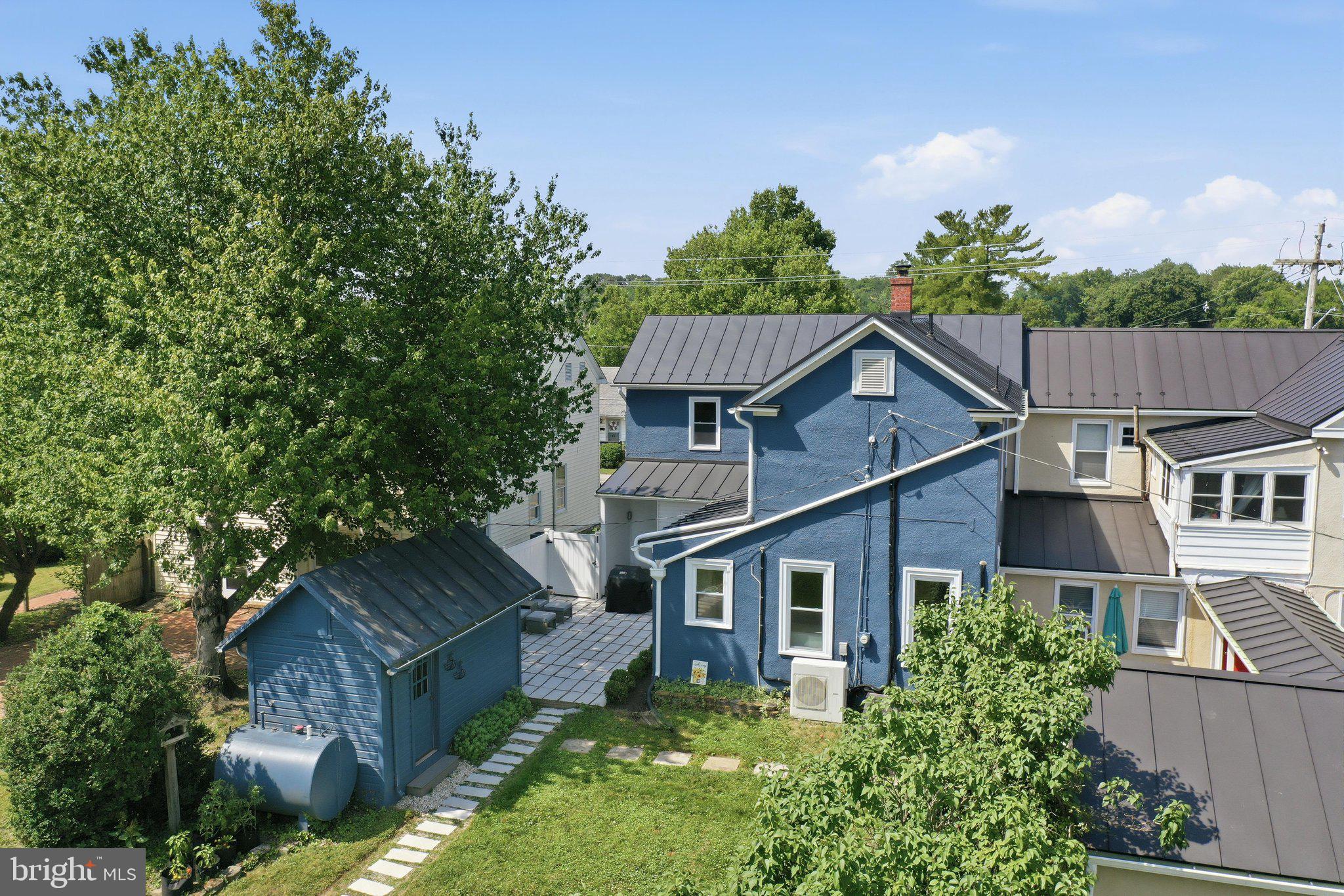 MAIN STREET - Residential