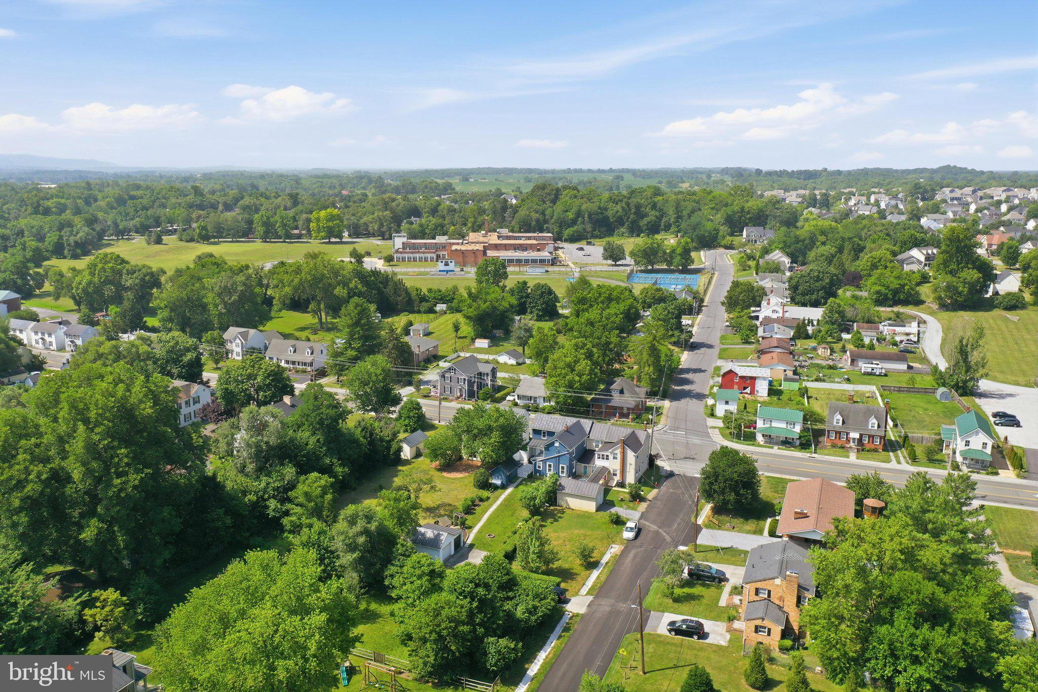 MAIN STREET - Residential