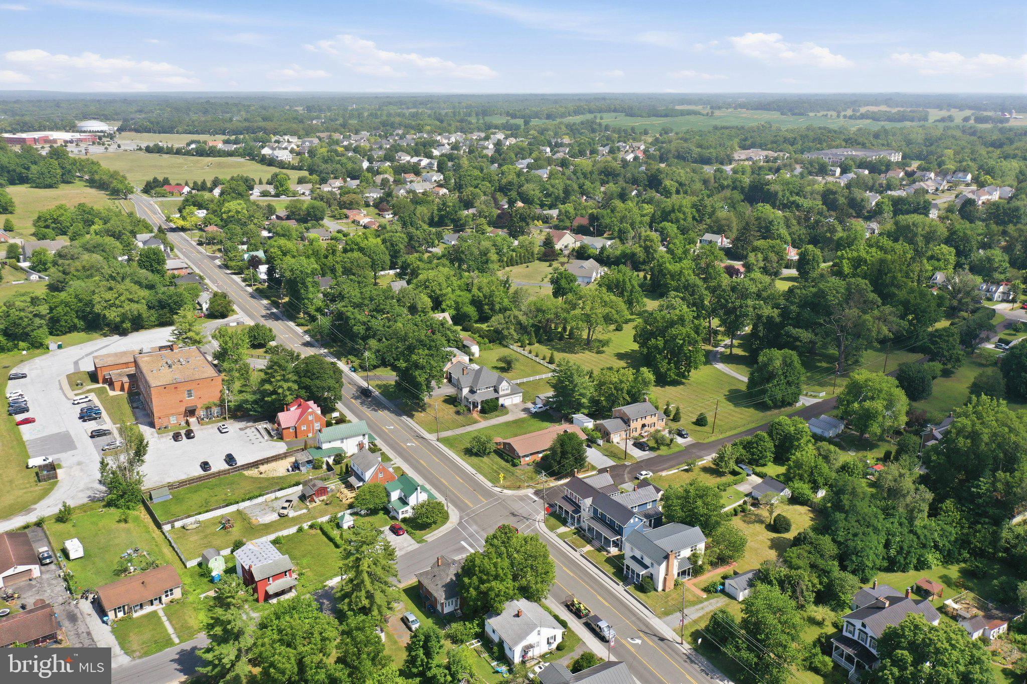 MAIN STREET - Residential