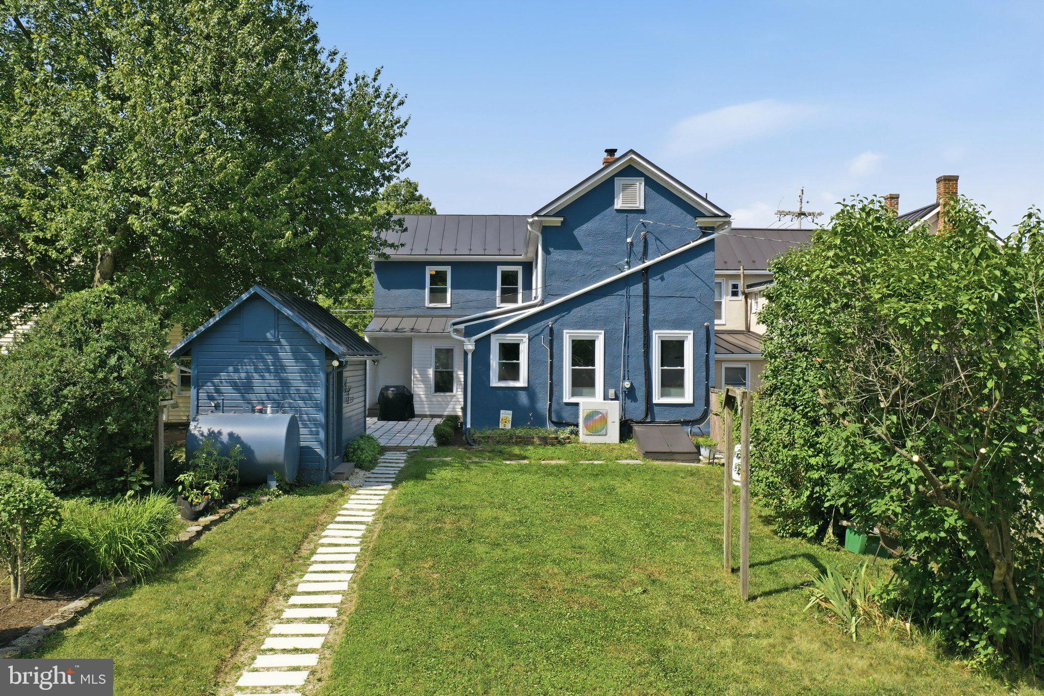 MAIN STREET - Residential