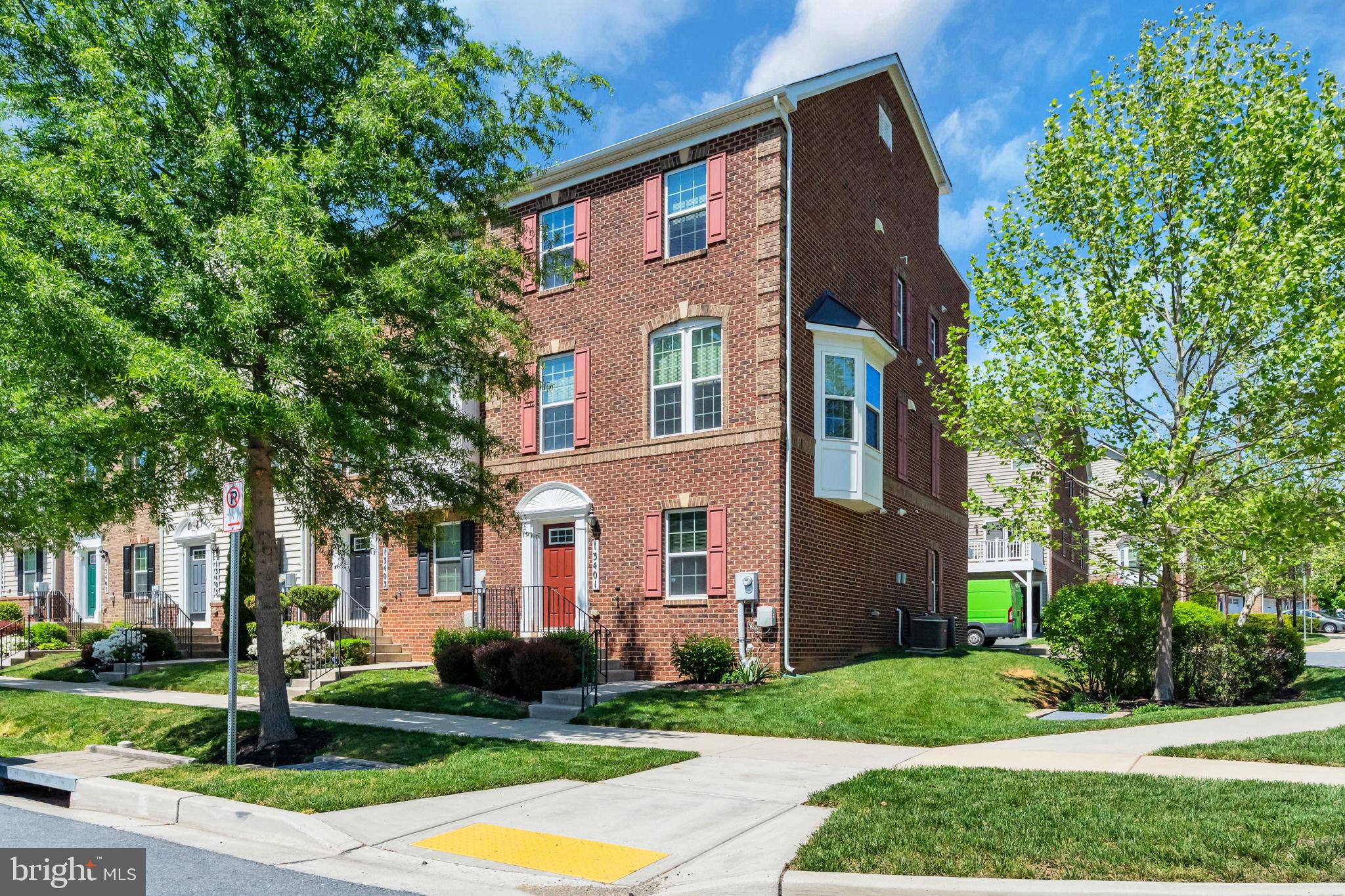 WATERFORD HILLS - Residential