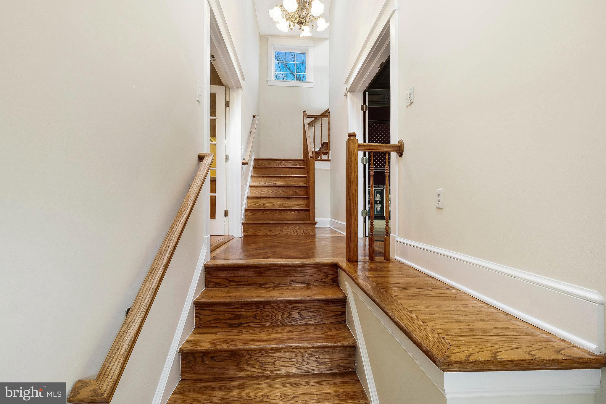 PETTITS ADDN TO HYATTSVI - Residential