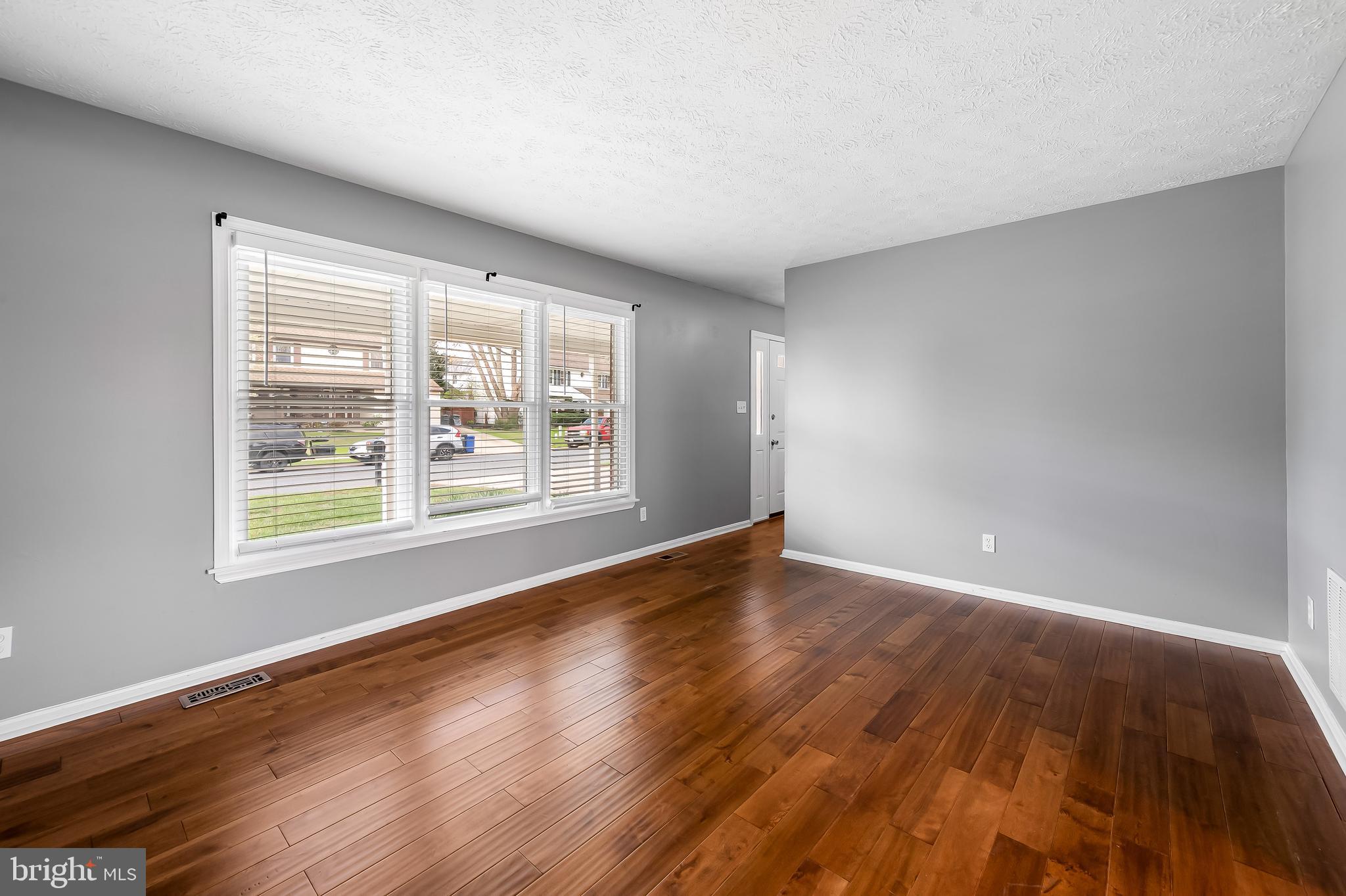 BAY VIEW ESTATES - Residential
