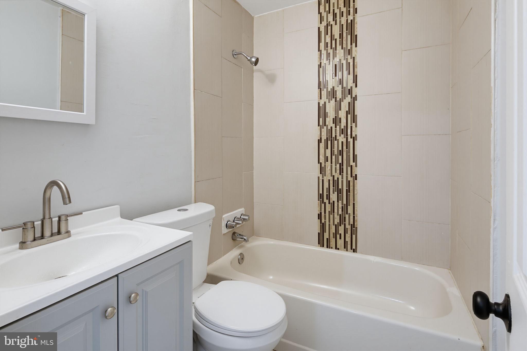 BROOKLYN - Residential