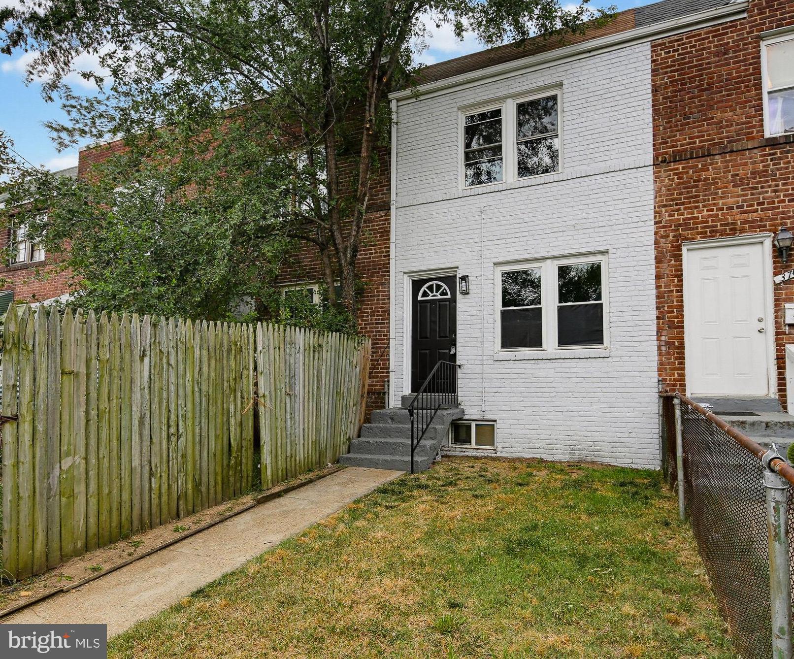 BROOKLYN - Residential