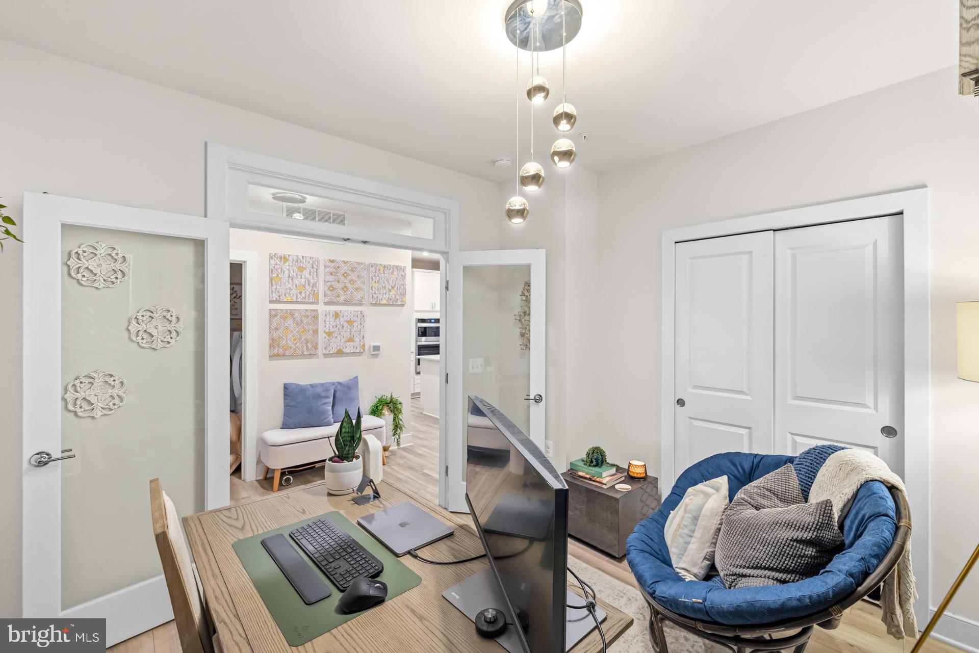 THE FLATS AT NATIONAL HARBOR - Residential Lease