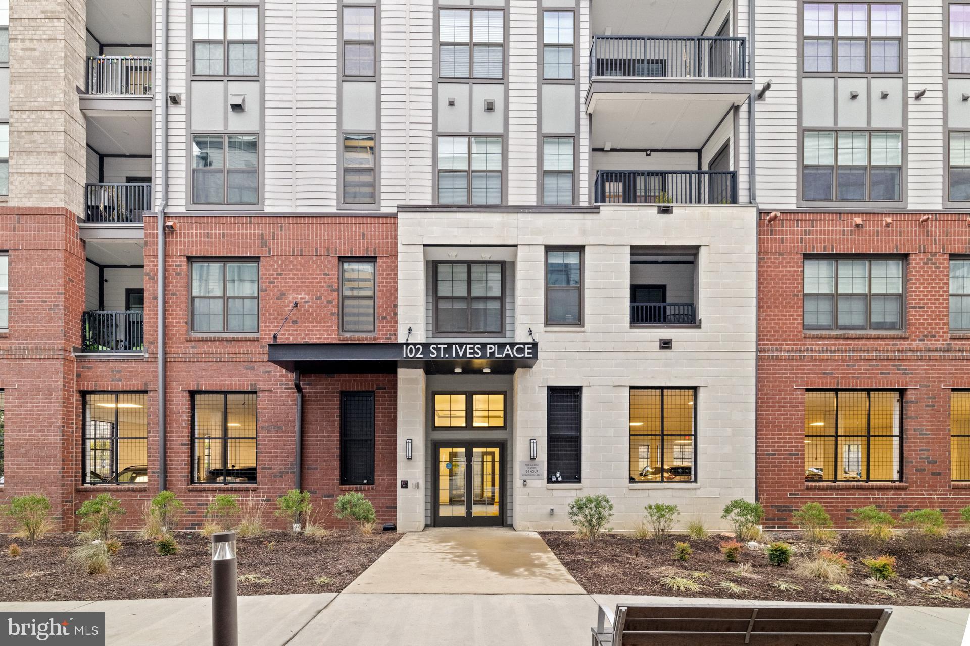 THE FLATS AT NATIONAL HARBOR - Residential Lease