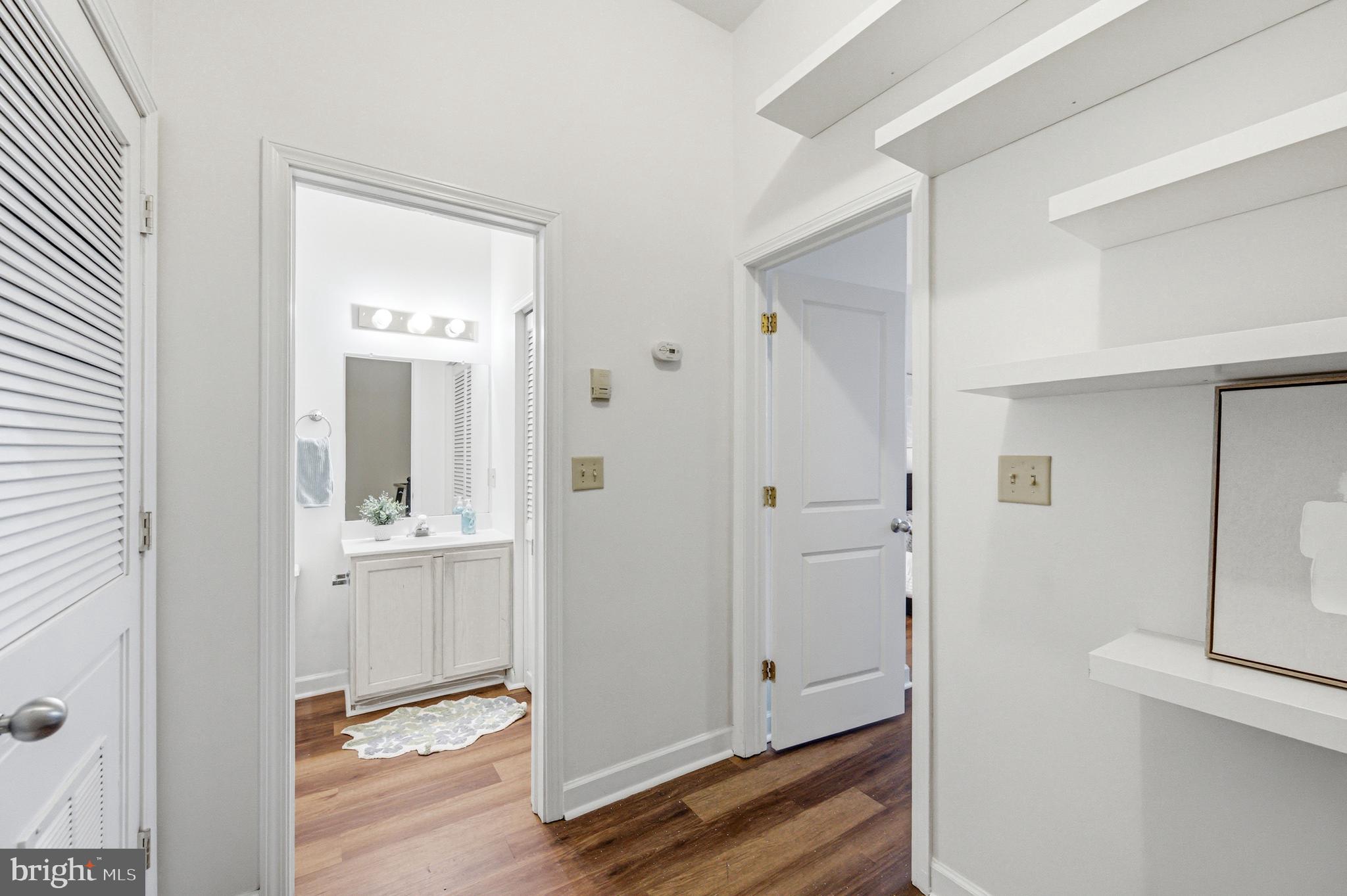 NEEDLEWORKS LOFTS - Residential