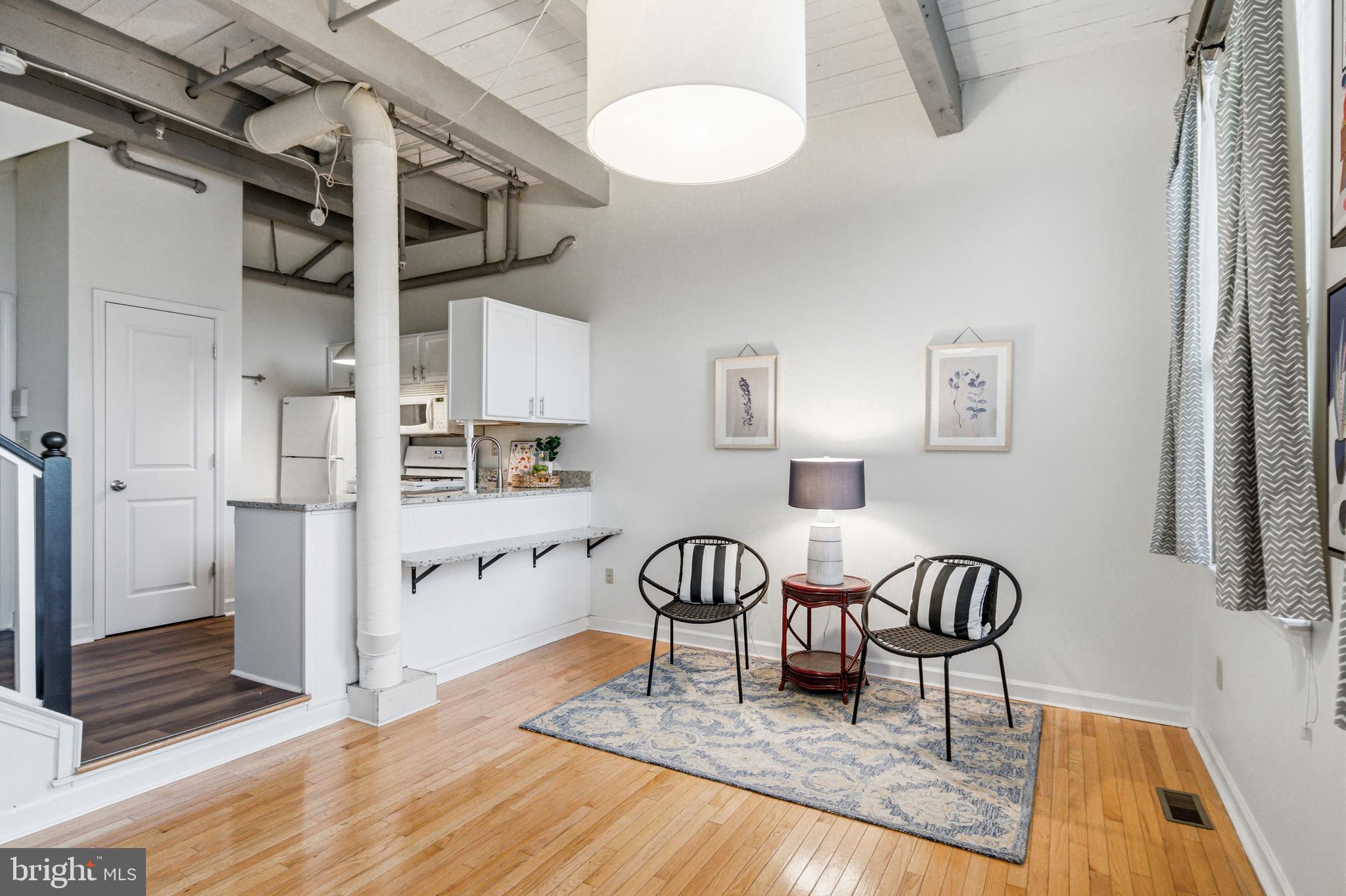 NEEDLEWORKS LOFTS - Residential