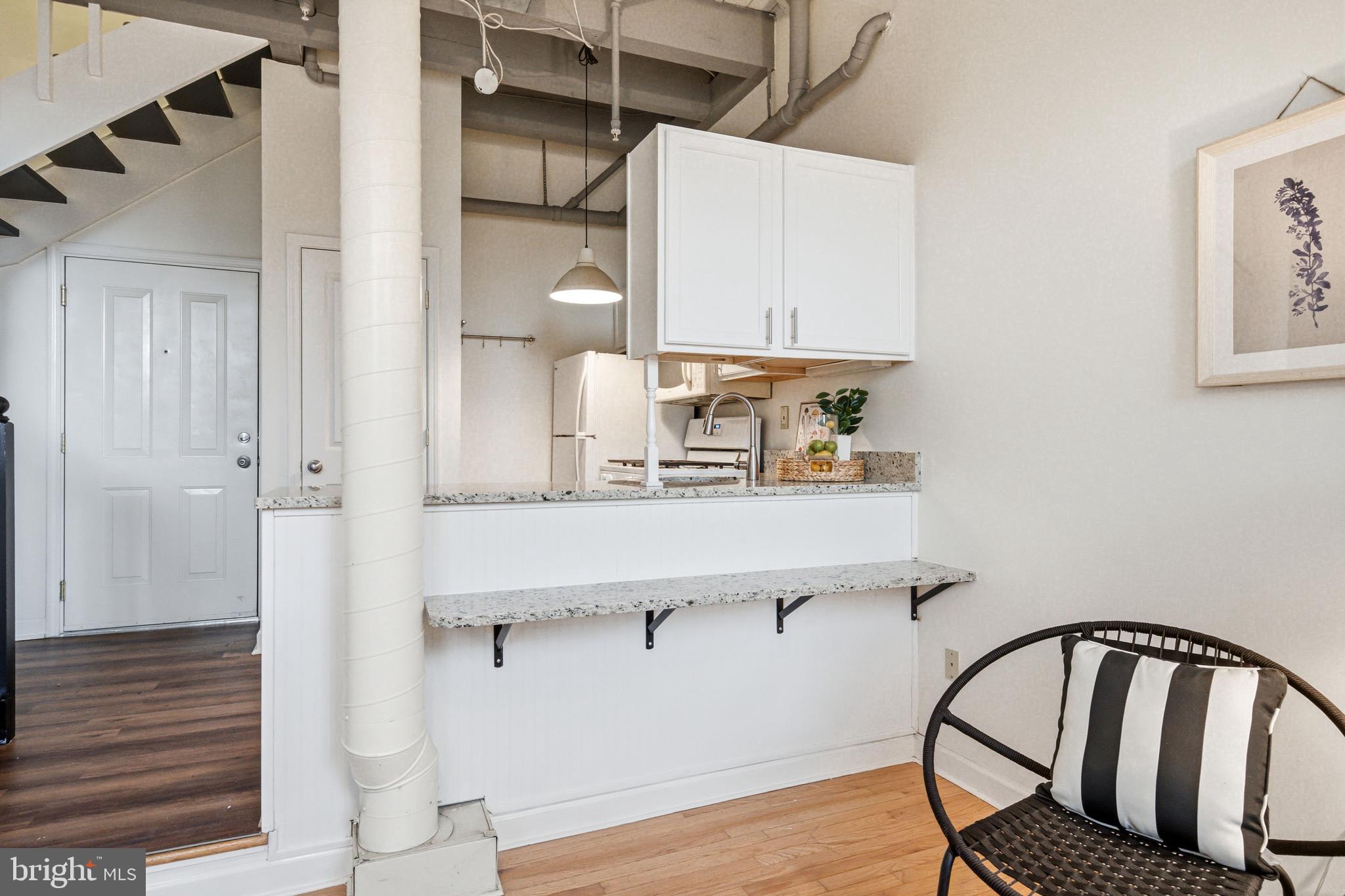 NEEDLEWORKS LOFTS - Residential