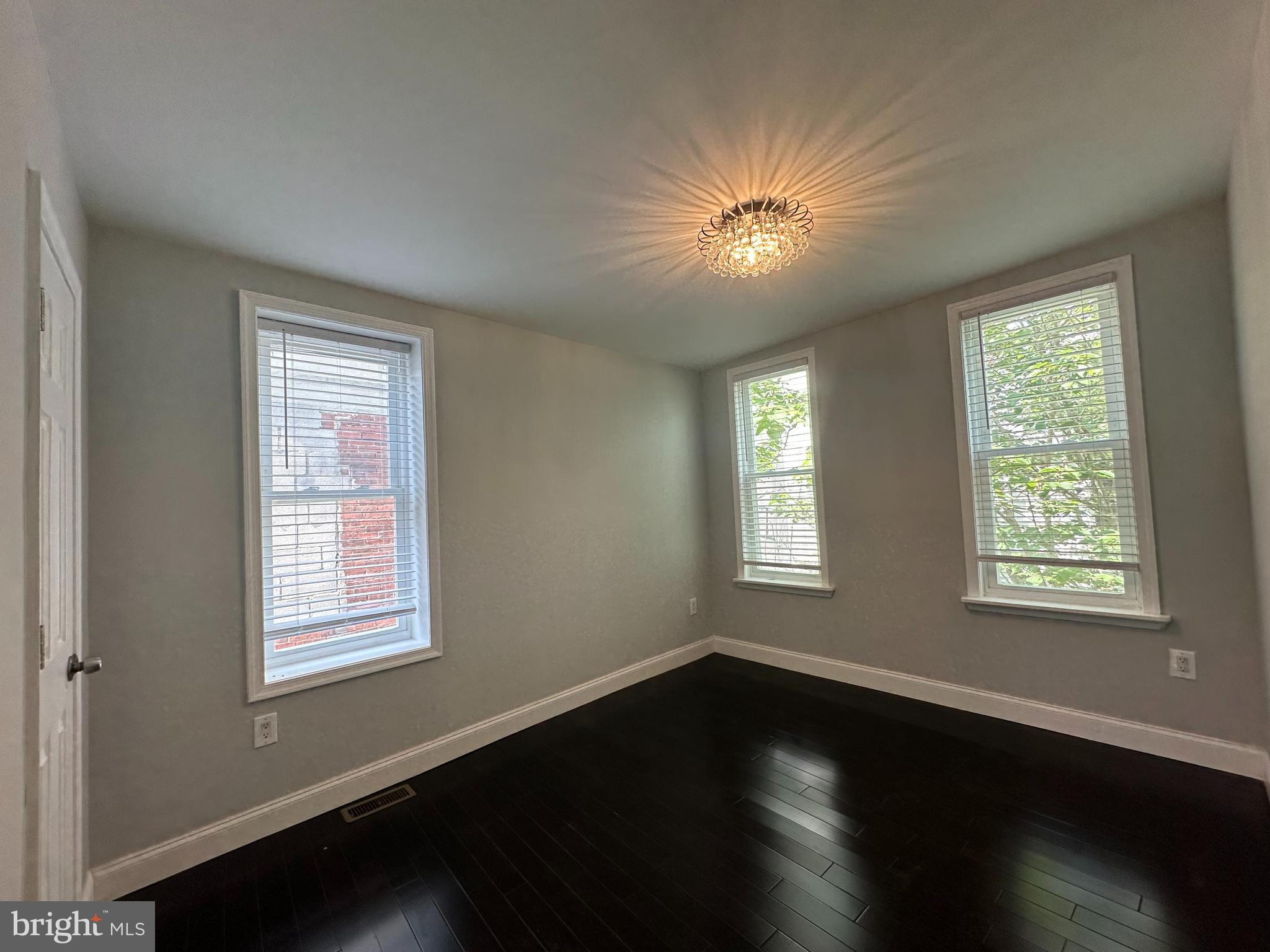 PHILADELPHIA (SOUTH) - Residential