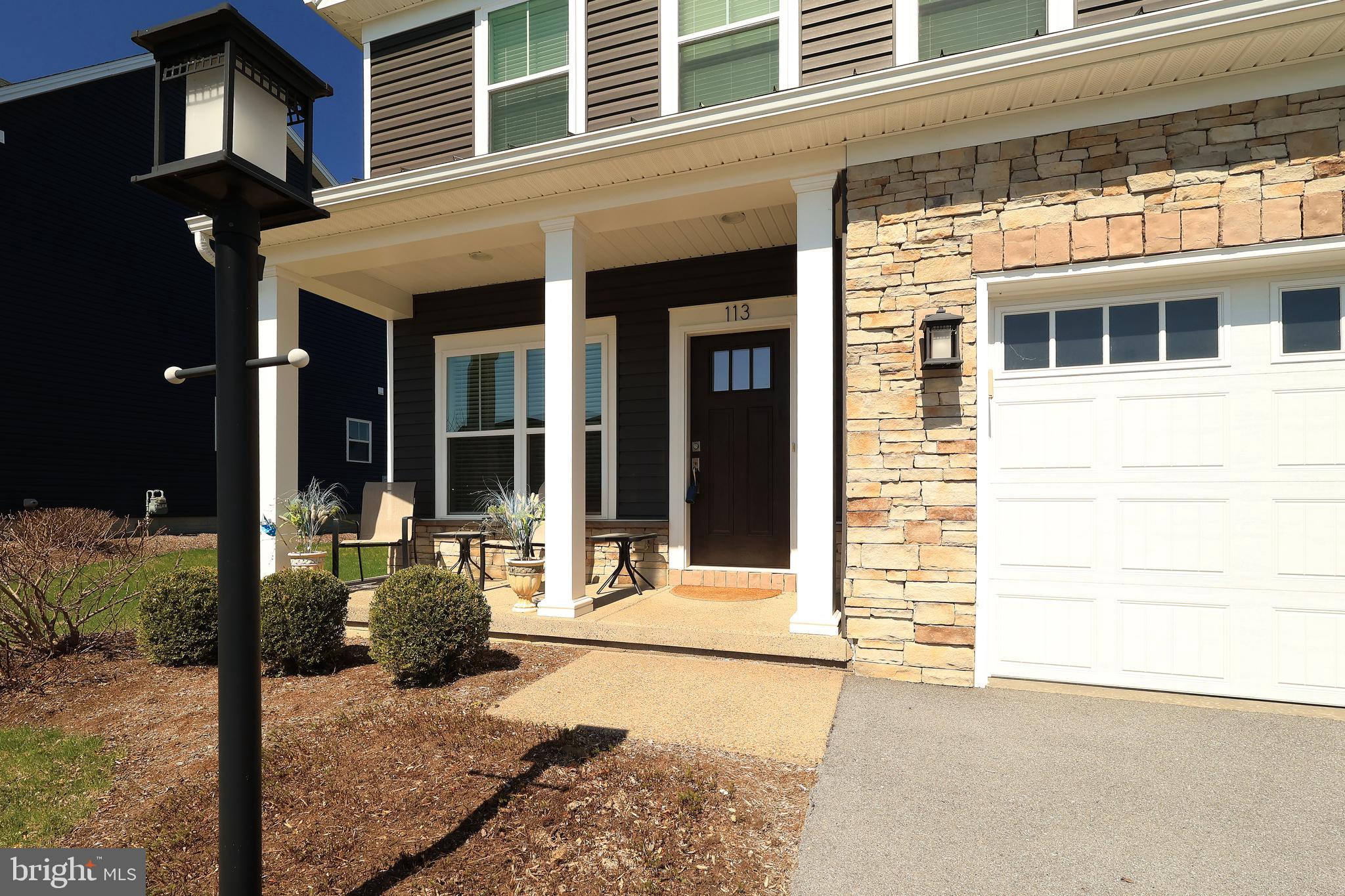 KINGSTON VILLAGE - Residential
