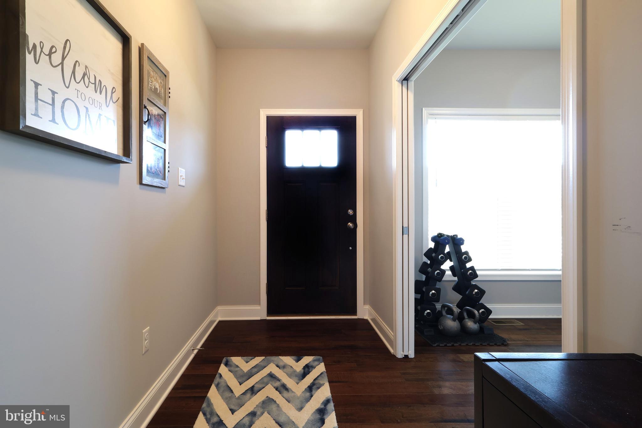 KINGSTON VILLAGE - Residential