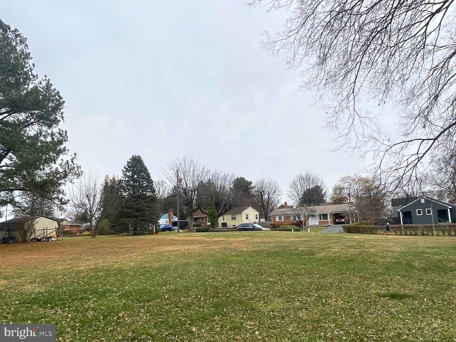 2 BUILDING LOTS in the Town of Purcellville : 425 and 431 East E Street. Seller has invested approximately $70K to bring public water and sewer to both lots and the water and sewer availability fee on one lot. This is a great  opportunity for a home builder to build two homes side by side or a buyer that wants in town convenience and an oversized lot to build on.  Public utilities and no HOA.  Build sites are elevated above the street level and are very level.   These are in an established neighborhood that is a mere few blocks to downtown Purcellville.  Drive by and have a look!