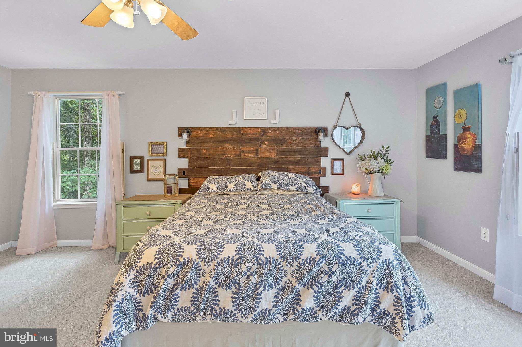 LONG BEACH HILLS - Residential