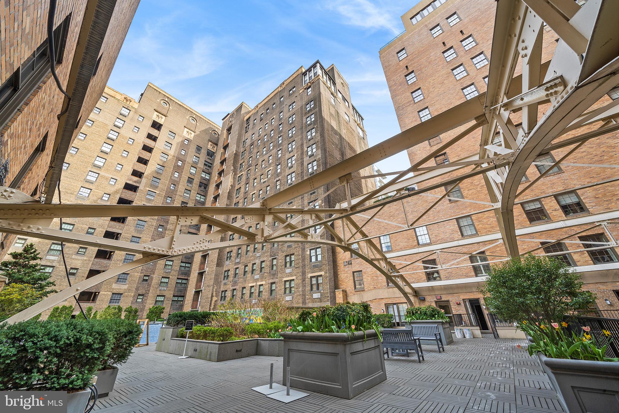 RITTENHOUSE SQUARE - Residential Lease